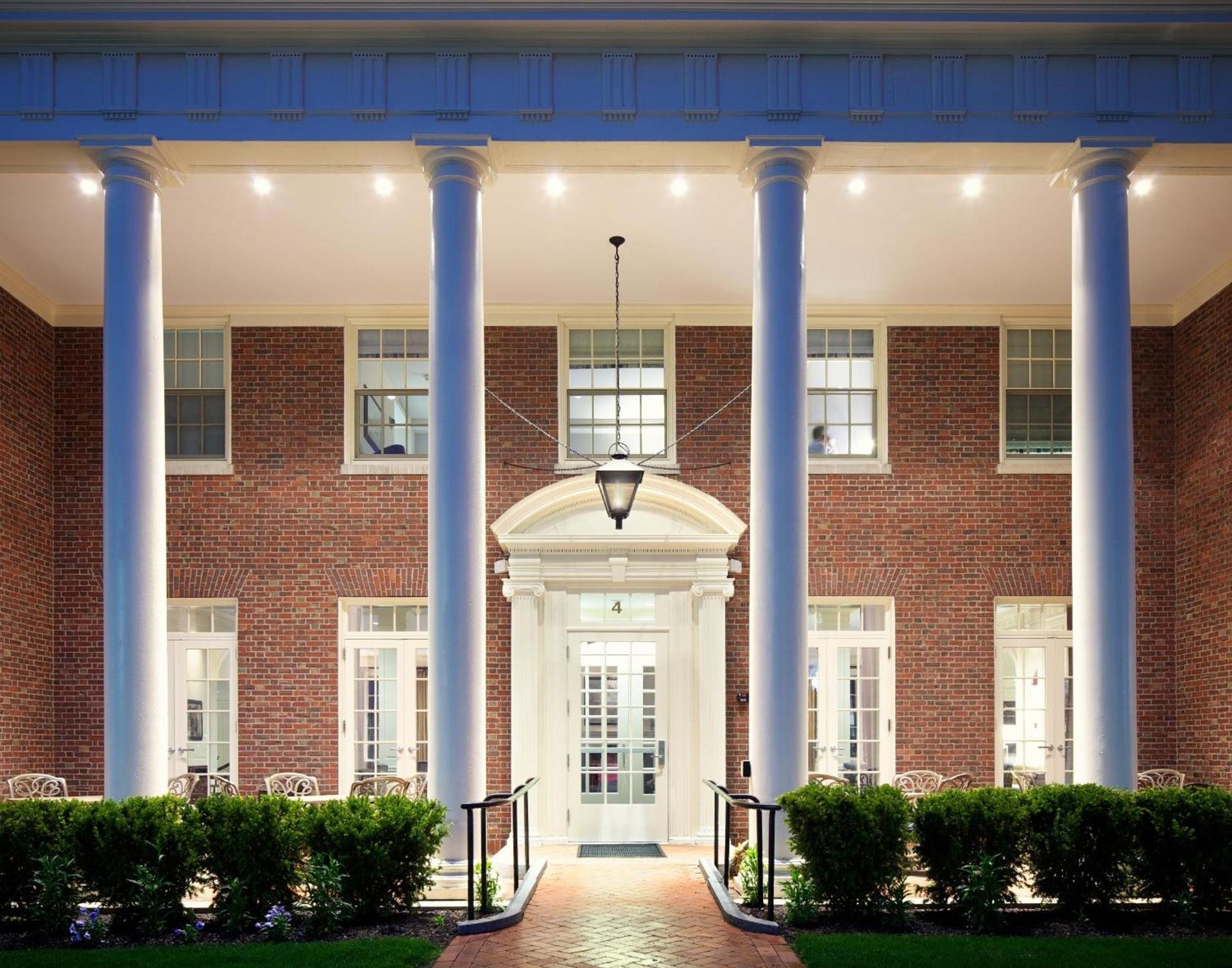 Andover Inn photo 2