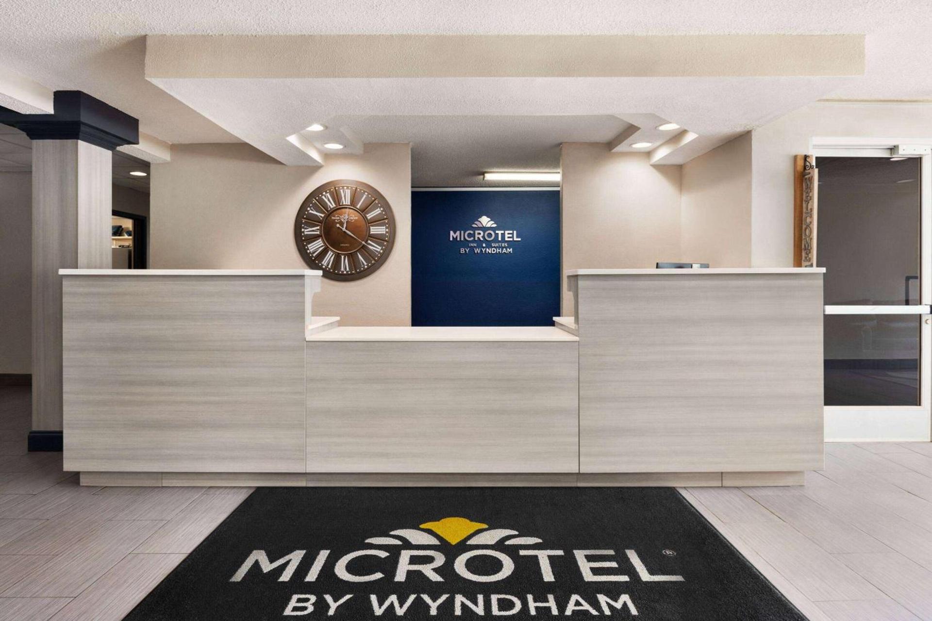 Microtel Inn & Suites by Wyndham Florence/Cincinnati Airpo photo 6