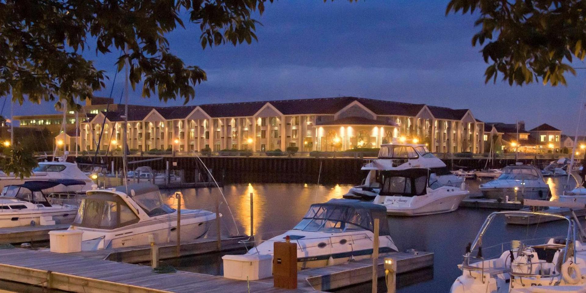 DoubleTree by Hilton Racine Harbourwalk photo 4