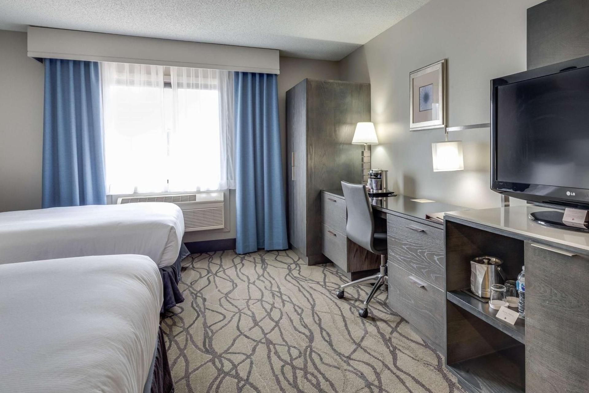 DoubleTree by Hilton Racine Harbourwalk photo 57