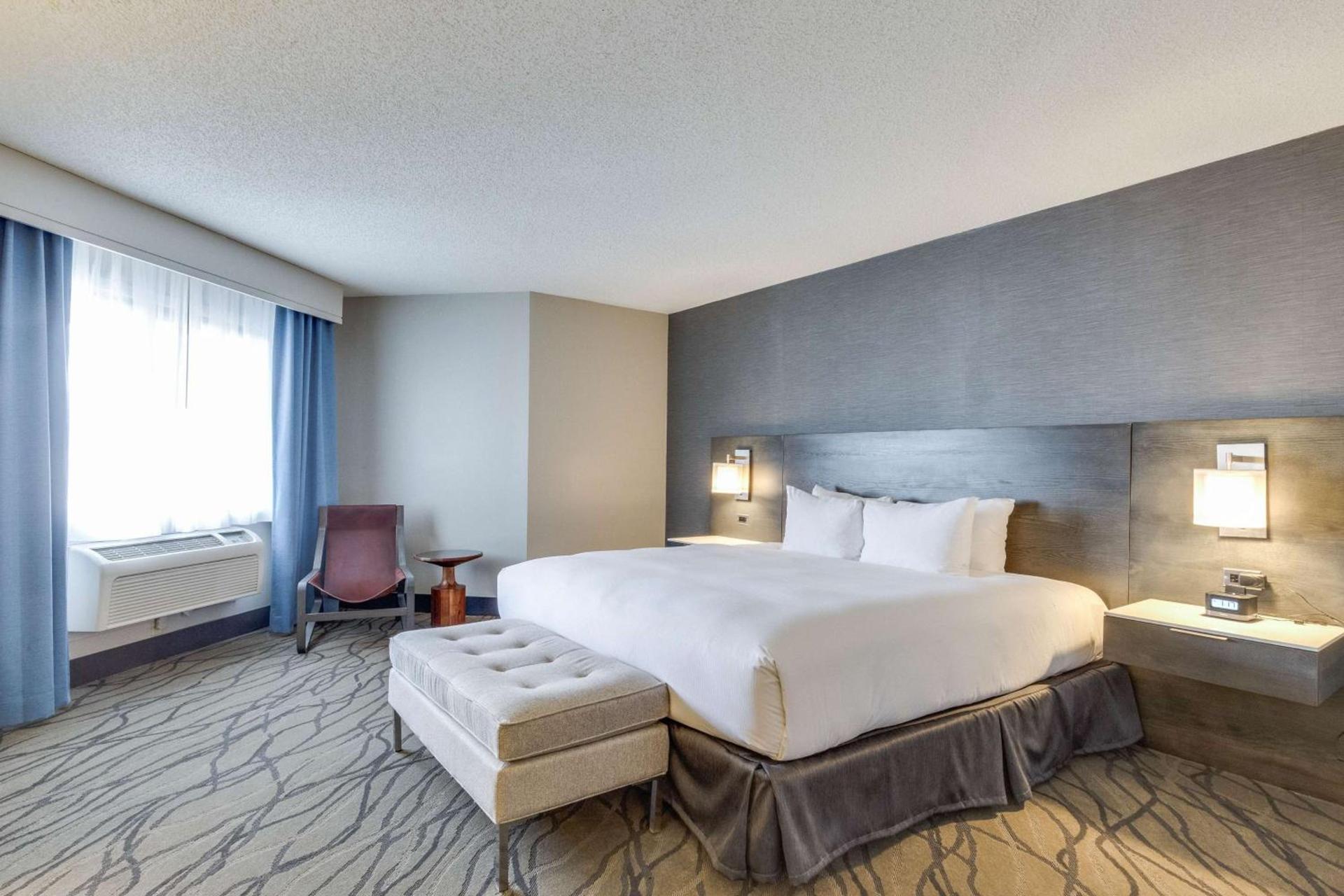 DoubleTree by Hilton Racine Harbourwalk photo 66