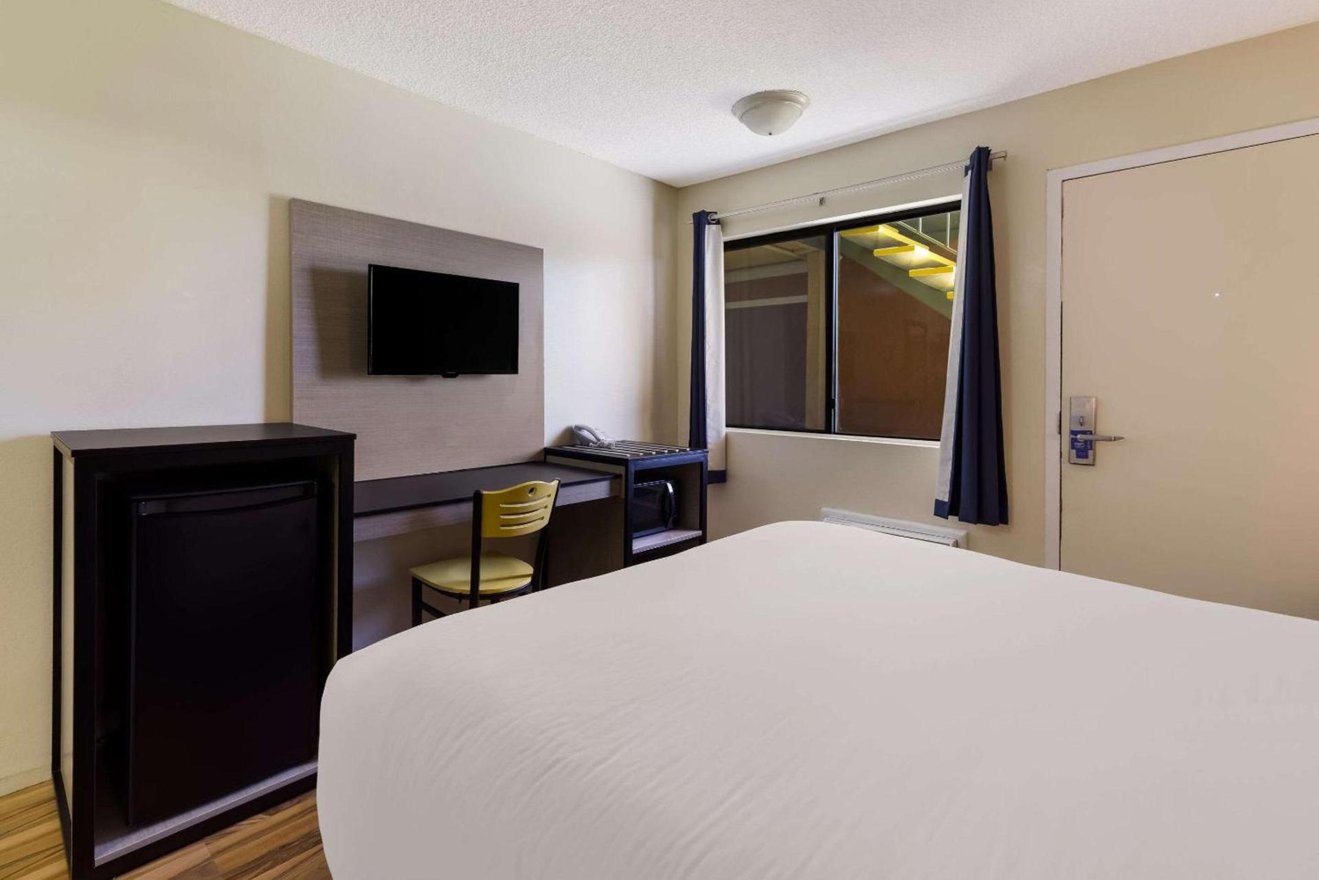 Rodeway Inn Livermore photo 11