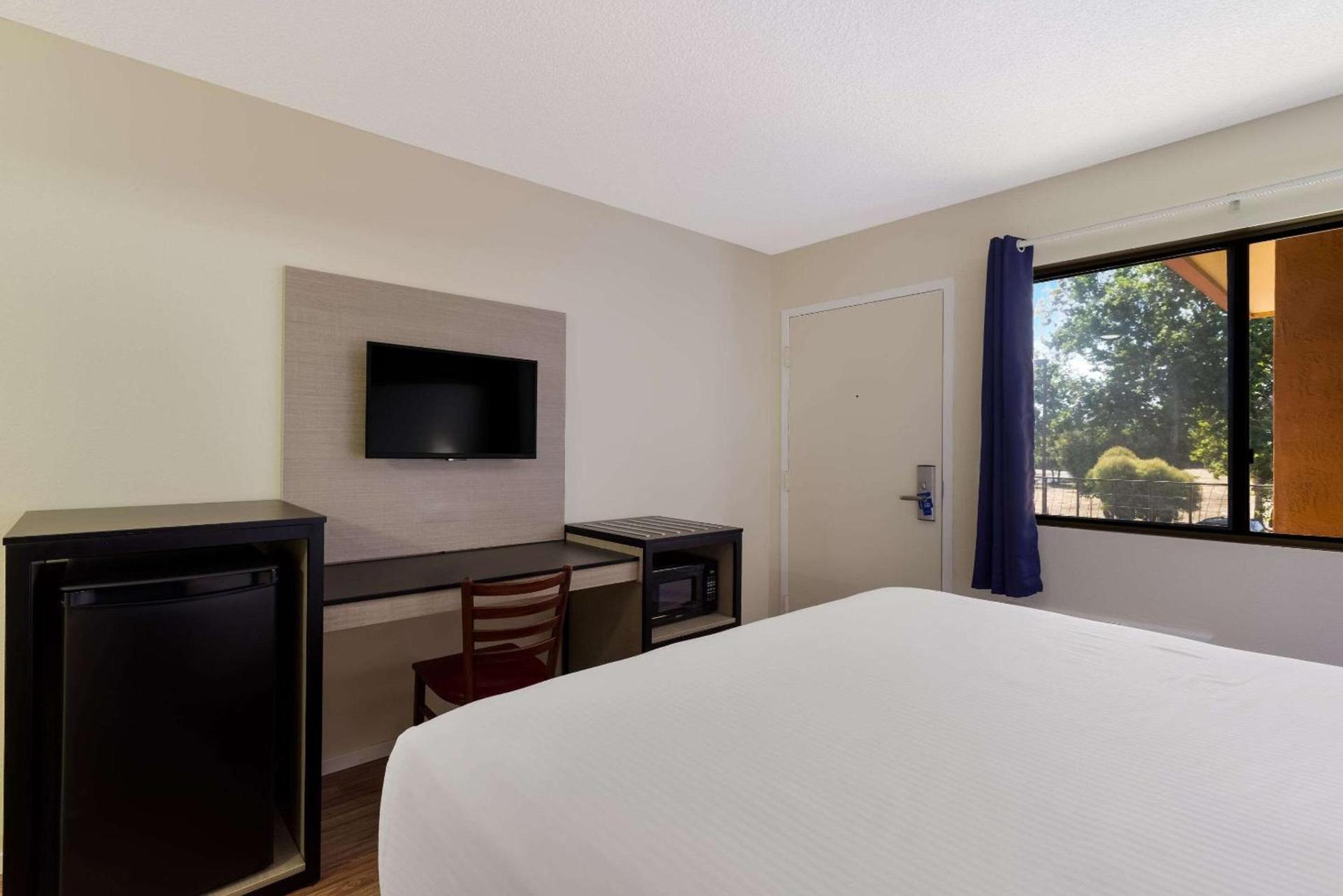Rodeway Inn Livermore photo 20