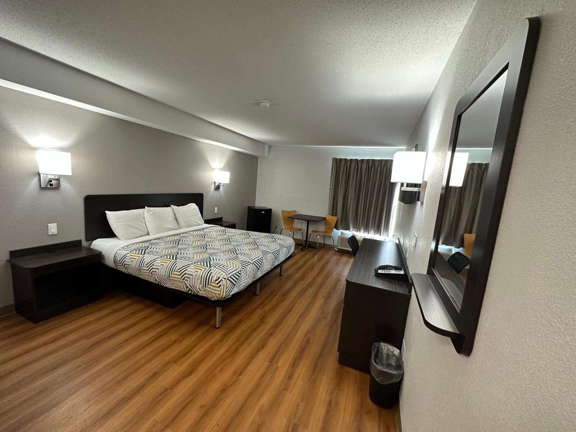 Motel 6-Greensboro, NC - Airport photo 33