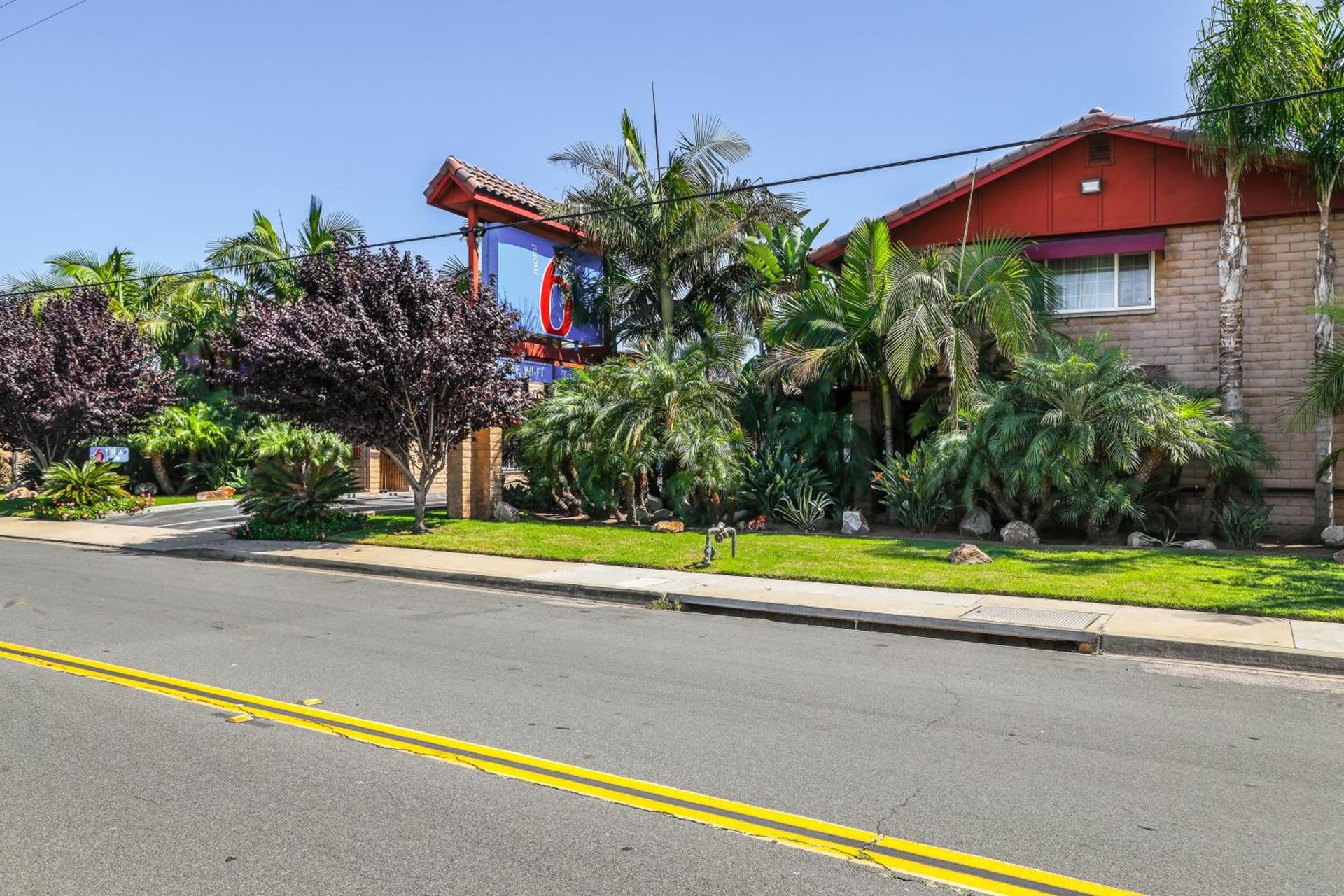 Motel 6 Carlsbad, Ca- North photo 60
