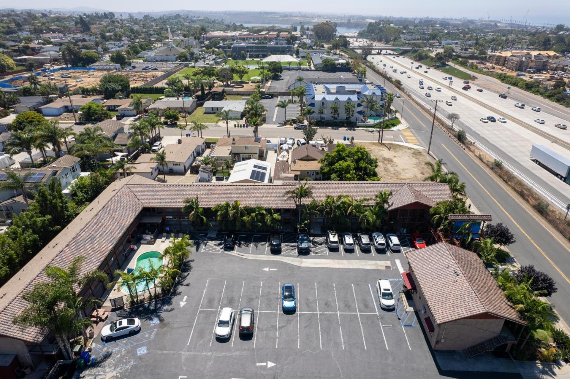 Motel 6 Carlsbad, Ca- North photo 58
