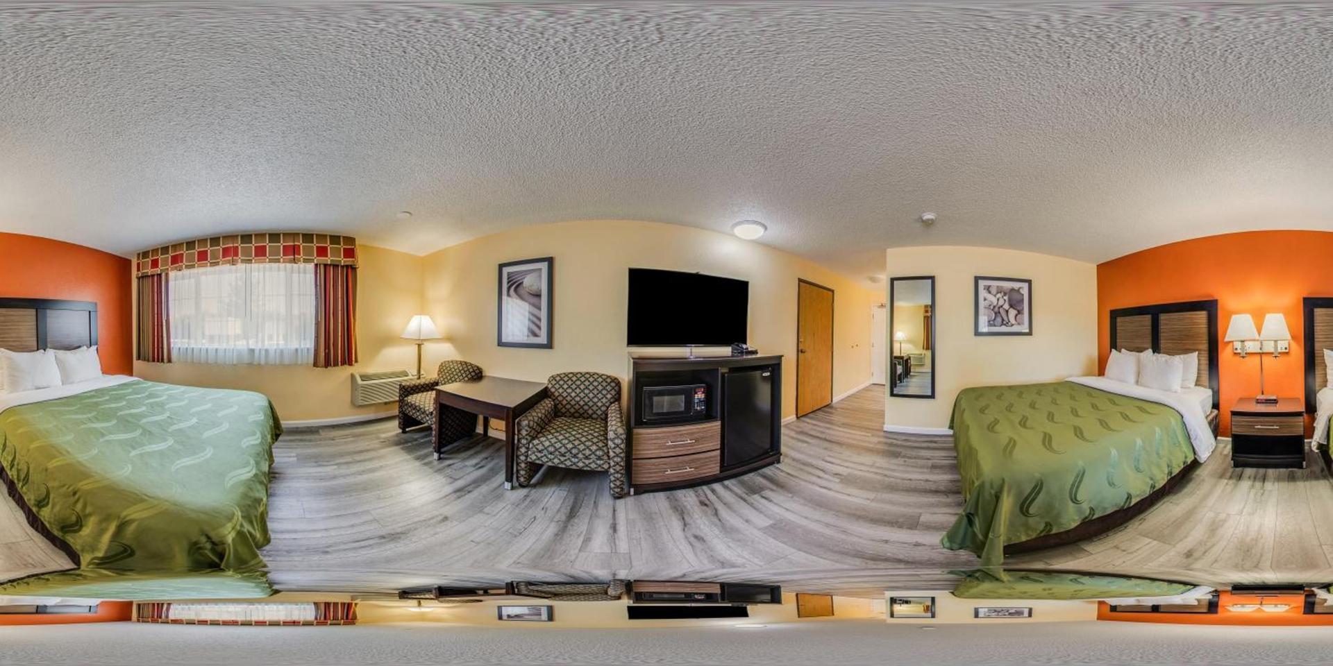 Quality Inn & Suites Medford Airport photo 43