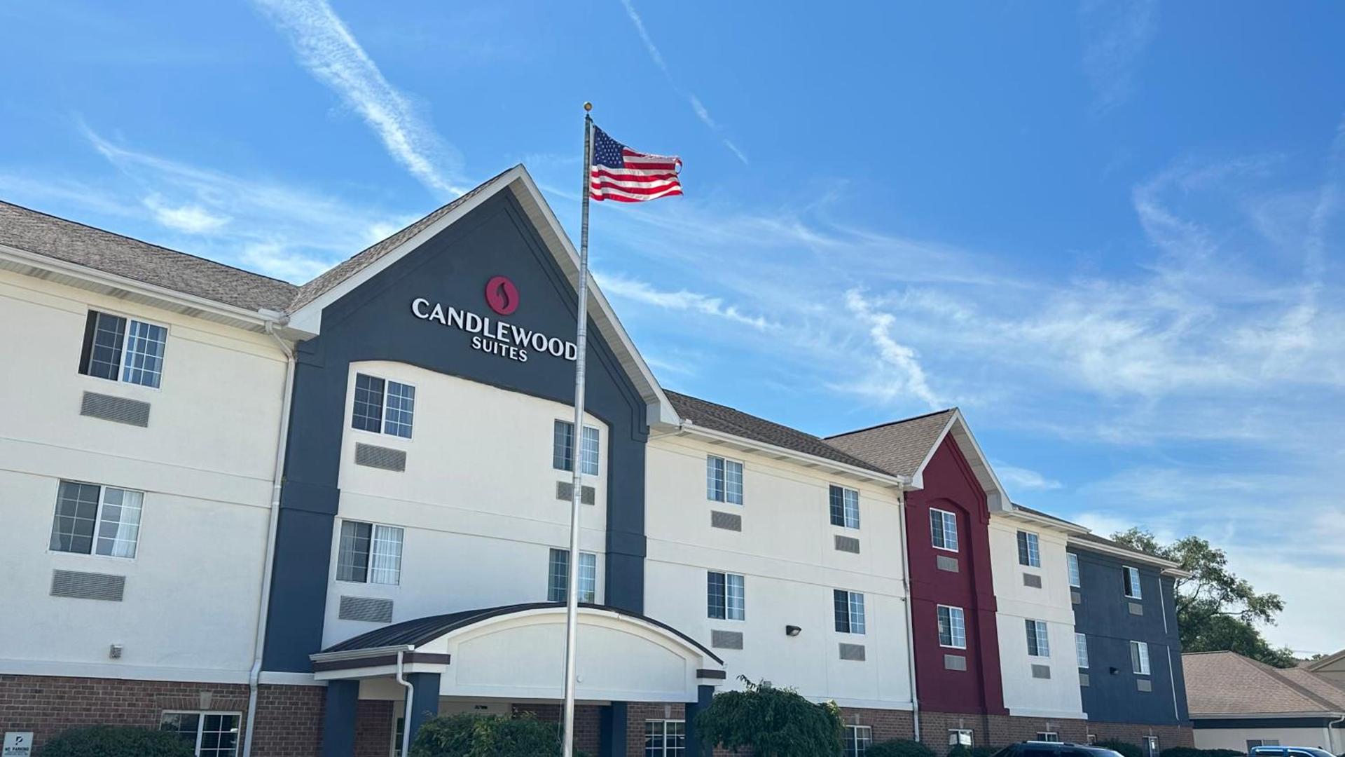 Candlewood Suites South Bend Airport by IHG photo 20