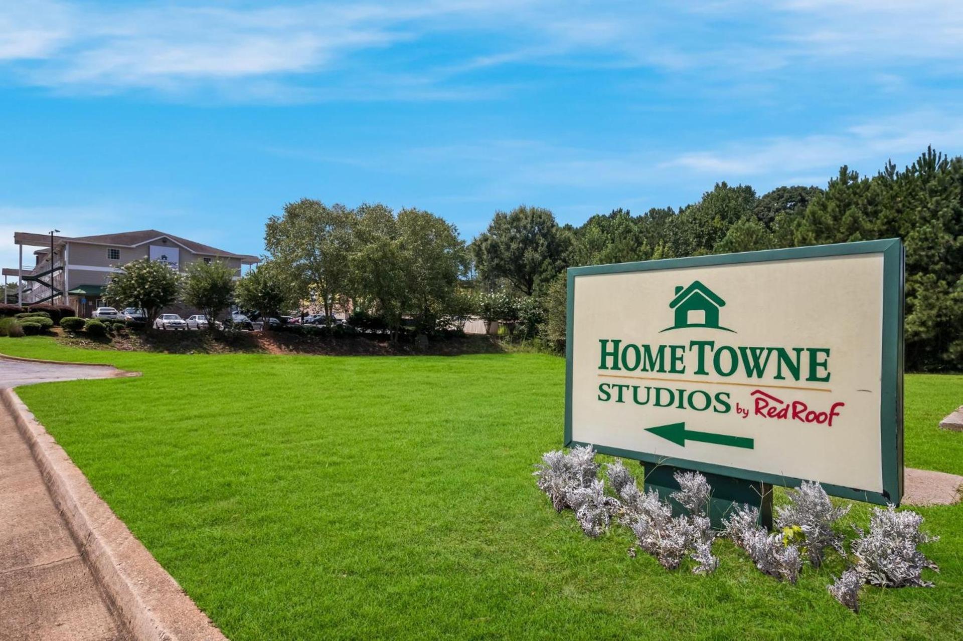 HomeTowne Studios by Red Roof Covington, GA photo 2