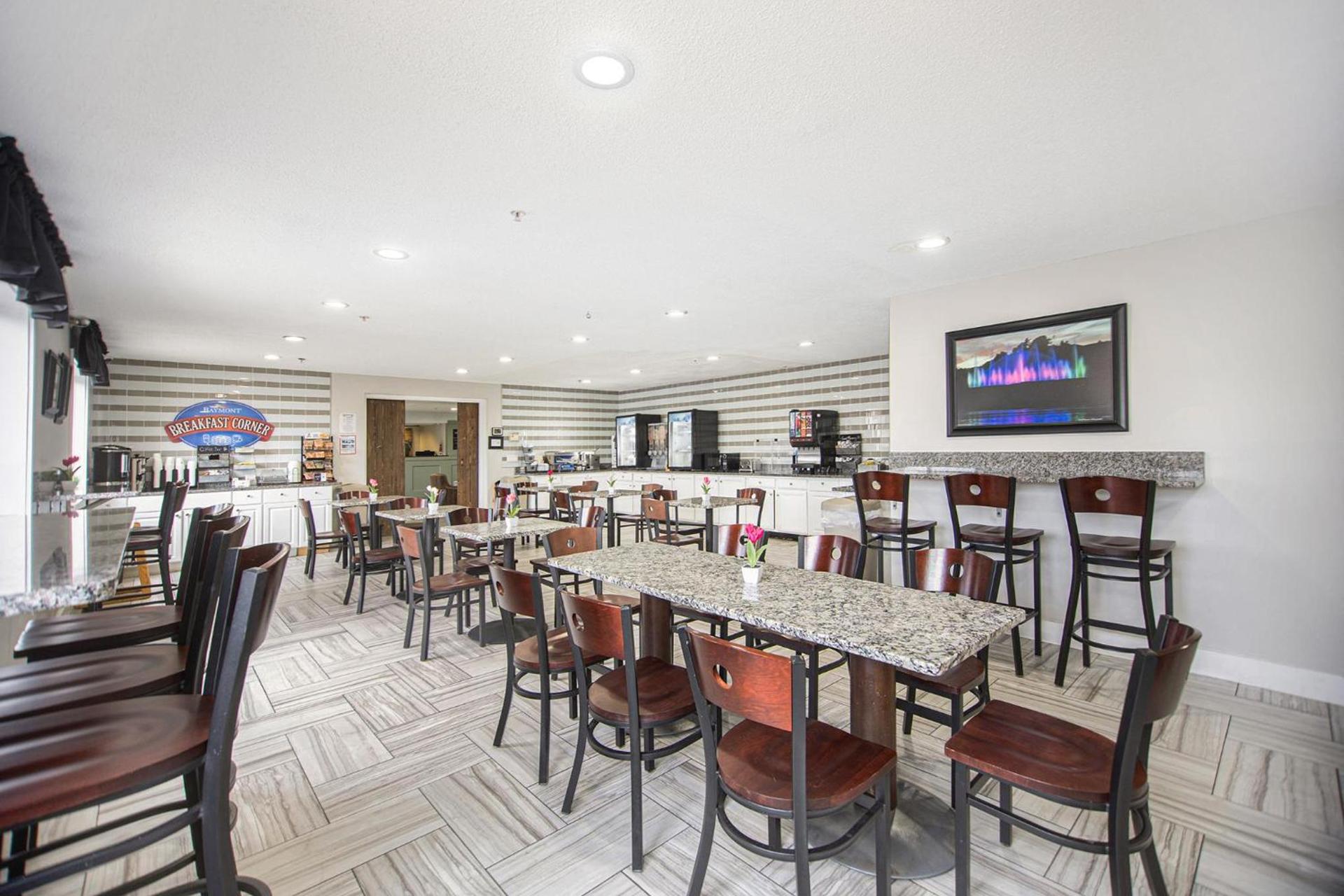 Baymont by Wyndham Grand Haven photo 21
