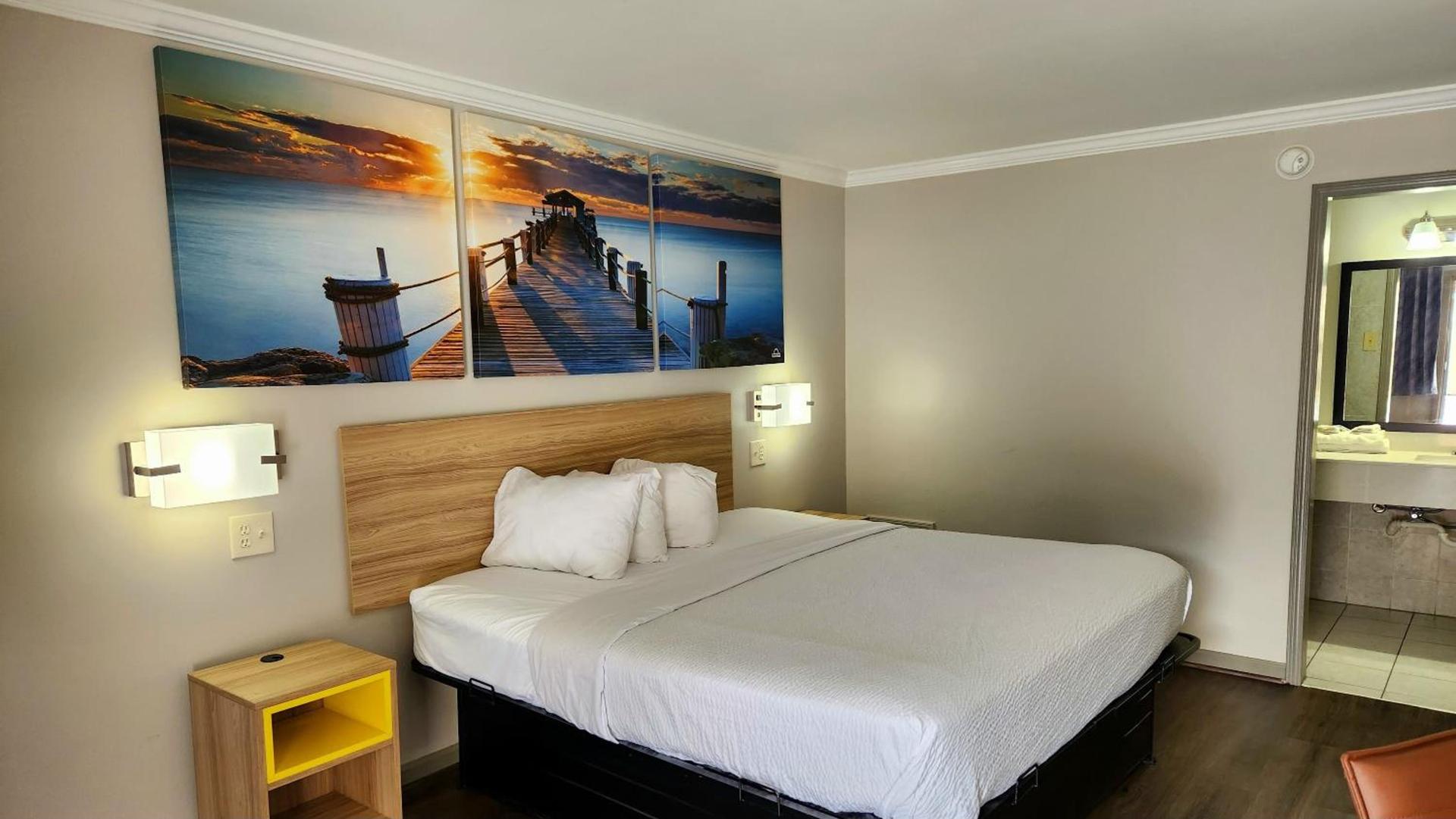 Days Inn by Wyndham Slidell photo 15