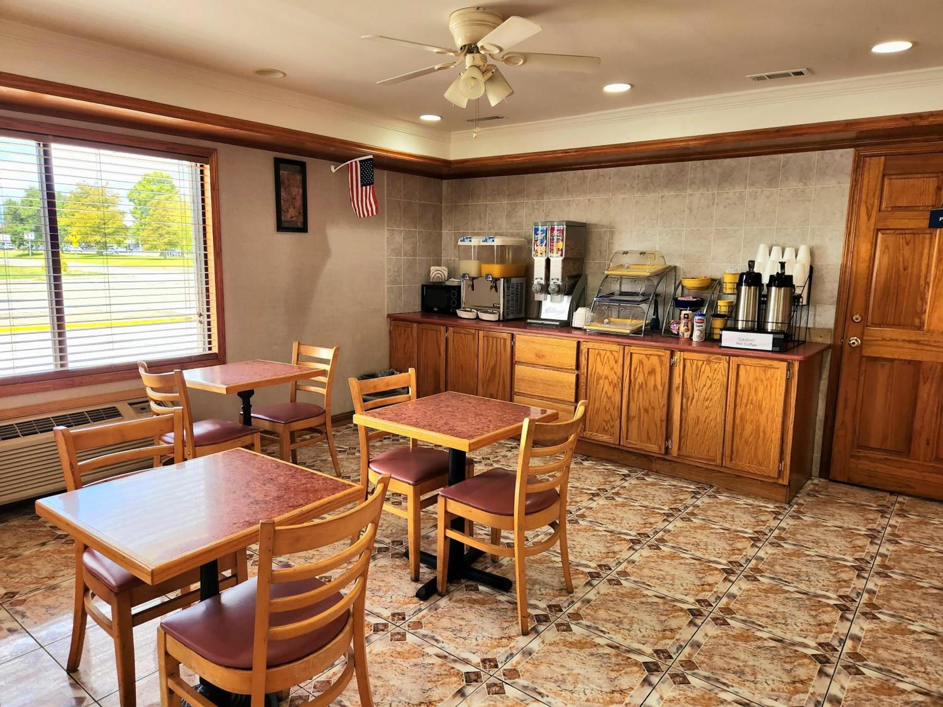 Days Inn by Wyndham Slidell photo 23