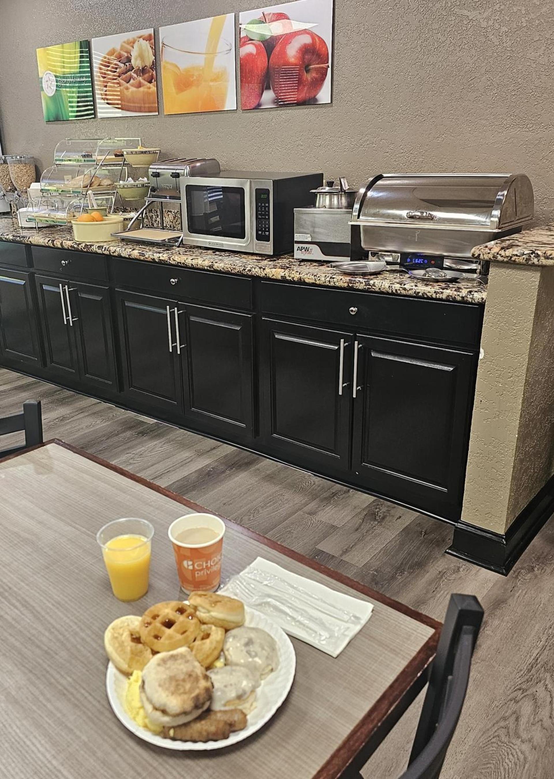Quality Inn & Suites Lexington South photo 3