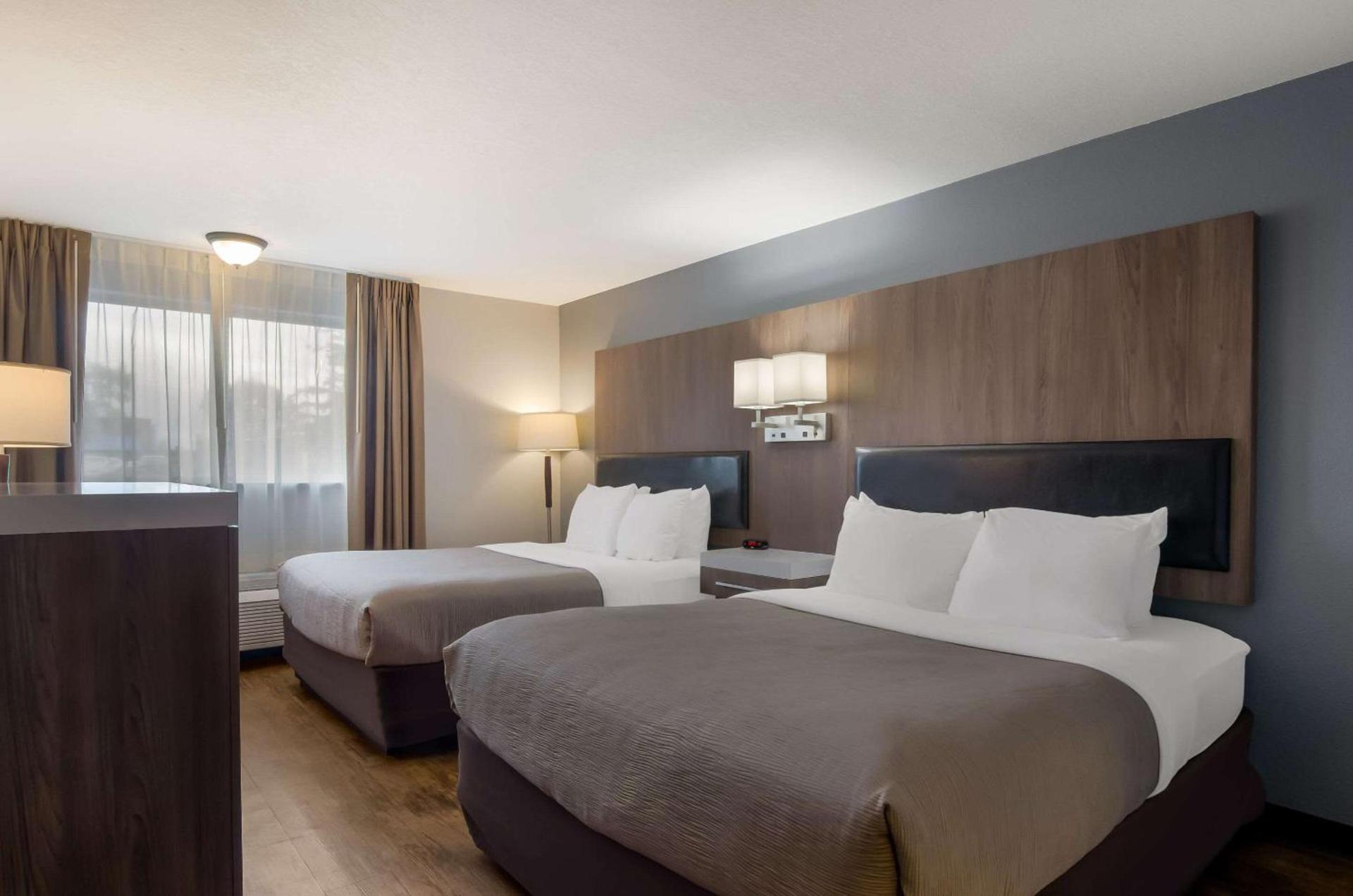 Quality Inn & Suites Silverdale Bangor-Keyport photo 29