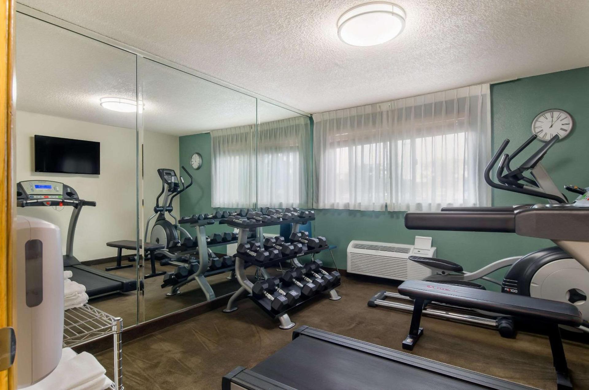 Quality Inn & Suites Silverdale Bangor-Keyport photo 9