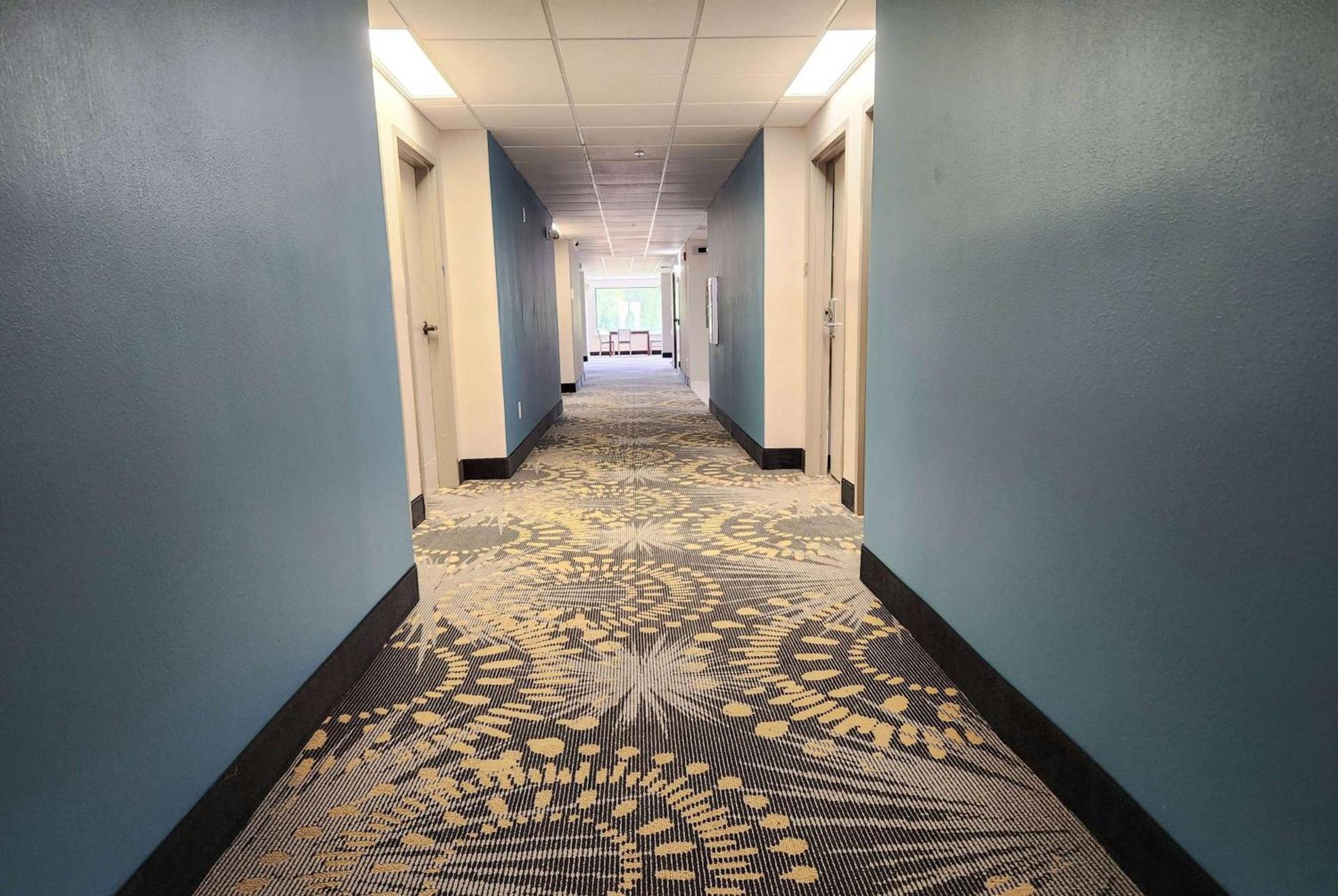 Days Inn by Wyndham LaPlace- New Orleans photo 23
