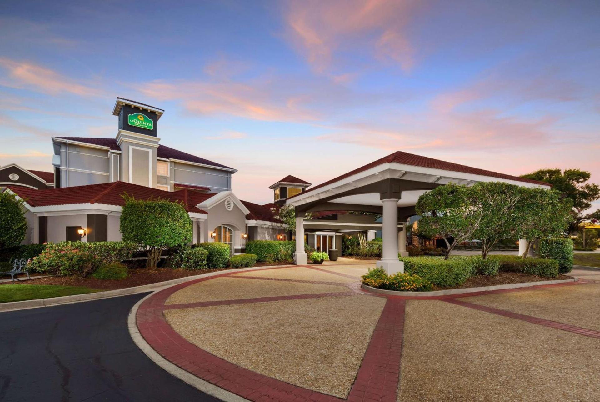 La Quinta by Wyndham Myrtle Beach Broadway Area photo 2