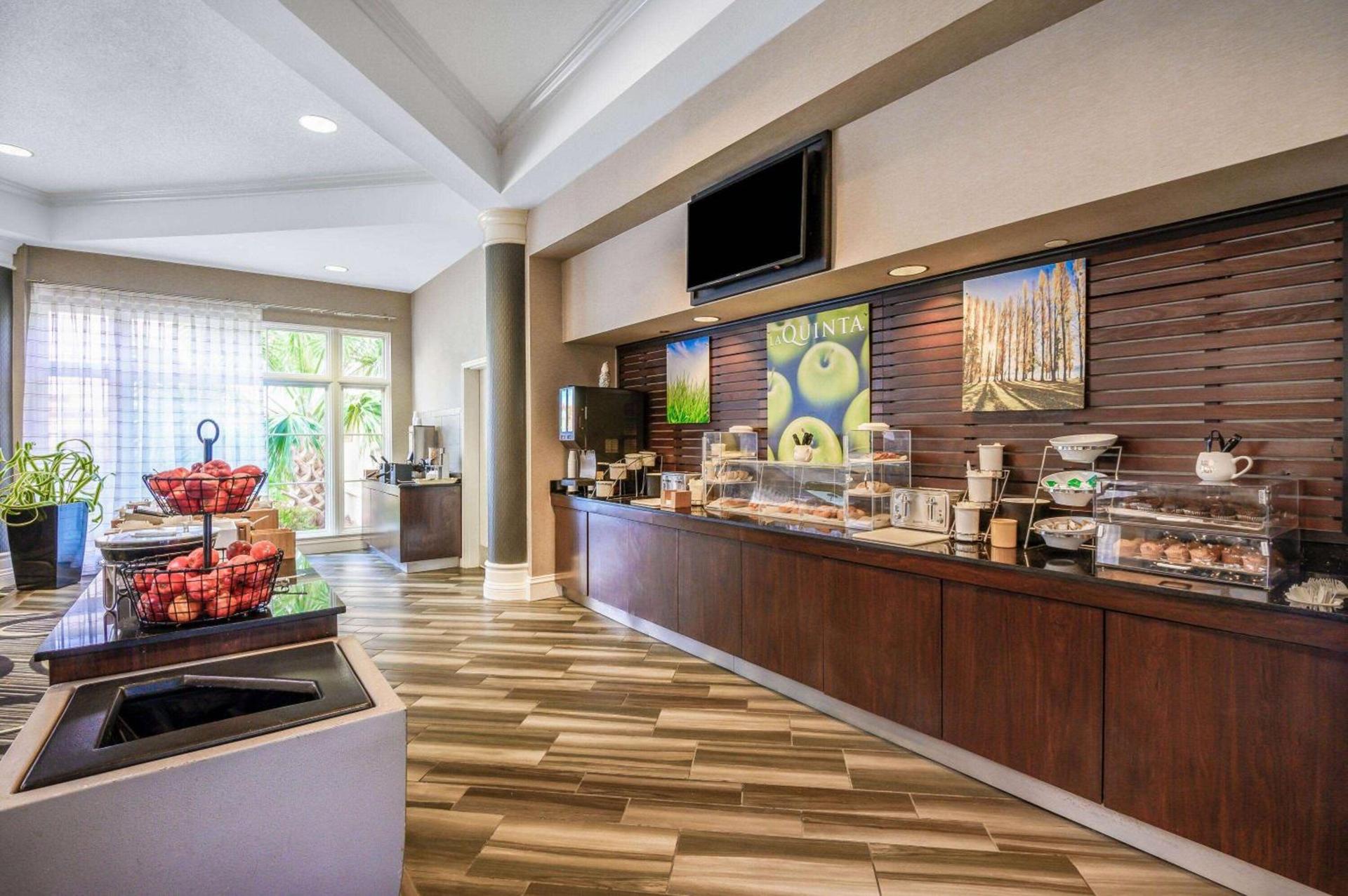 La Quinta by Wyndham Myrtle Beach Broadway Area photo 21