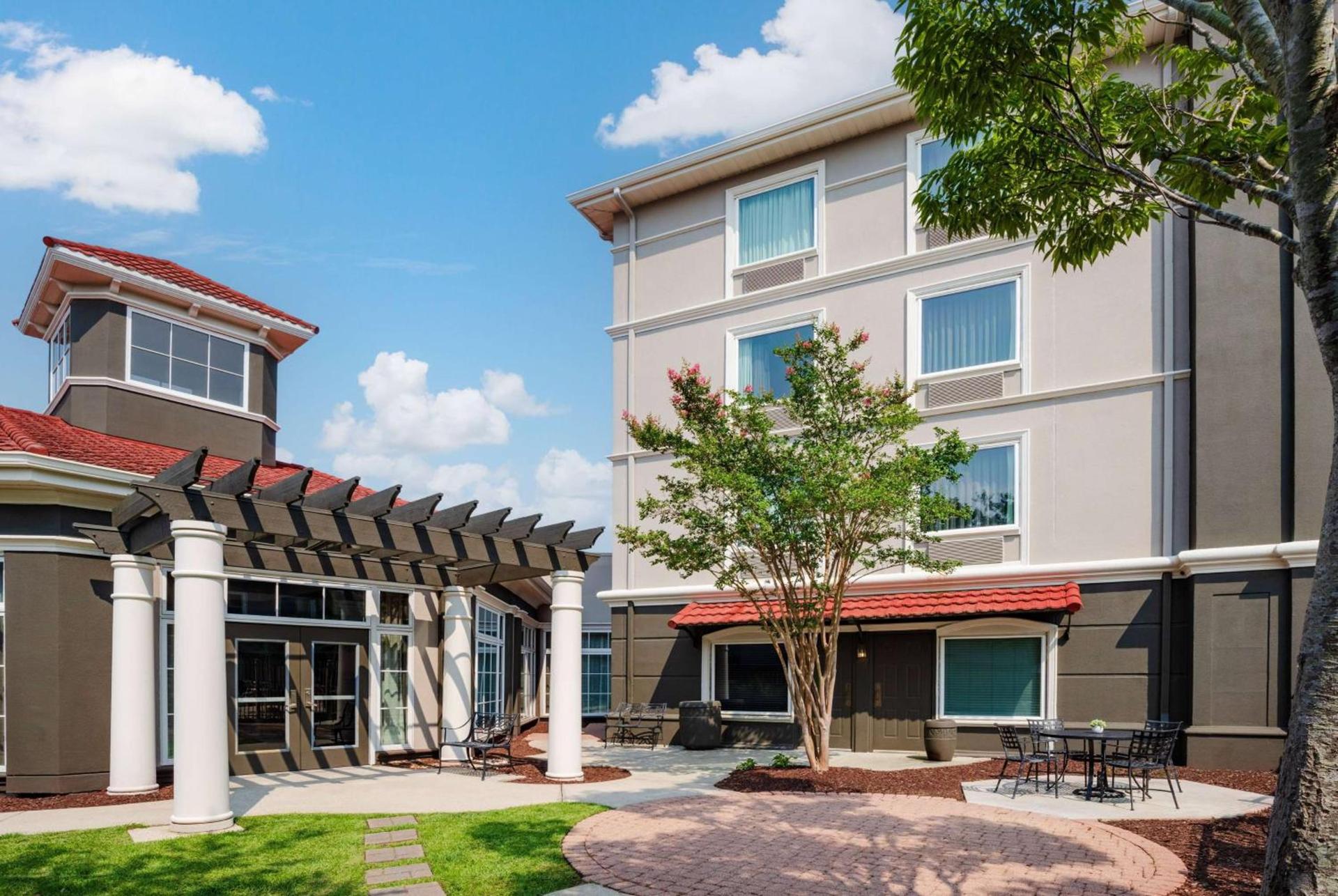 La Quinta by Wyndham Myrtle Beach Broadway Area photo 26