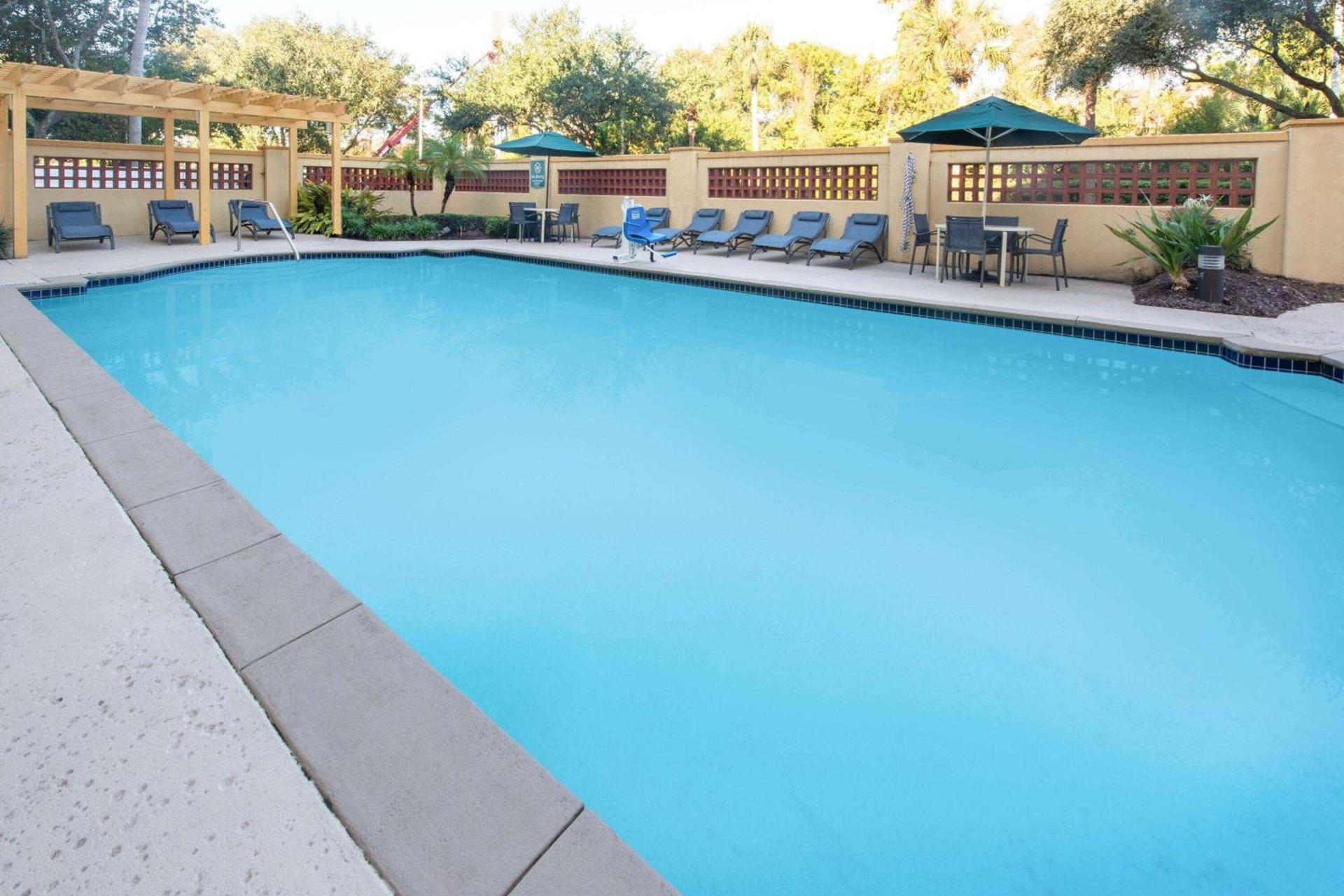 La Quinta by Wyndham Tampa Brandon Regency Park photo 28