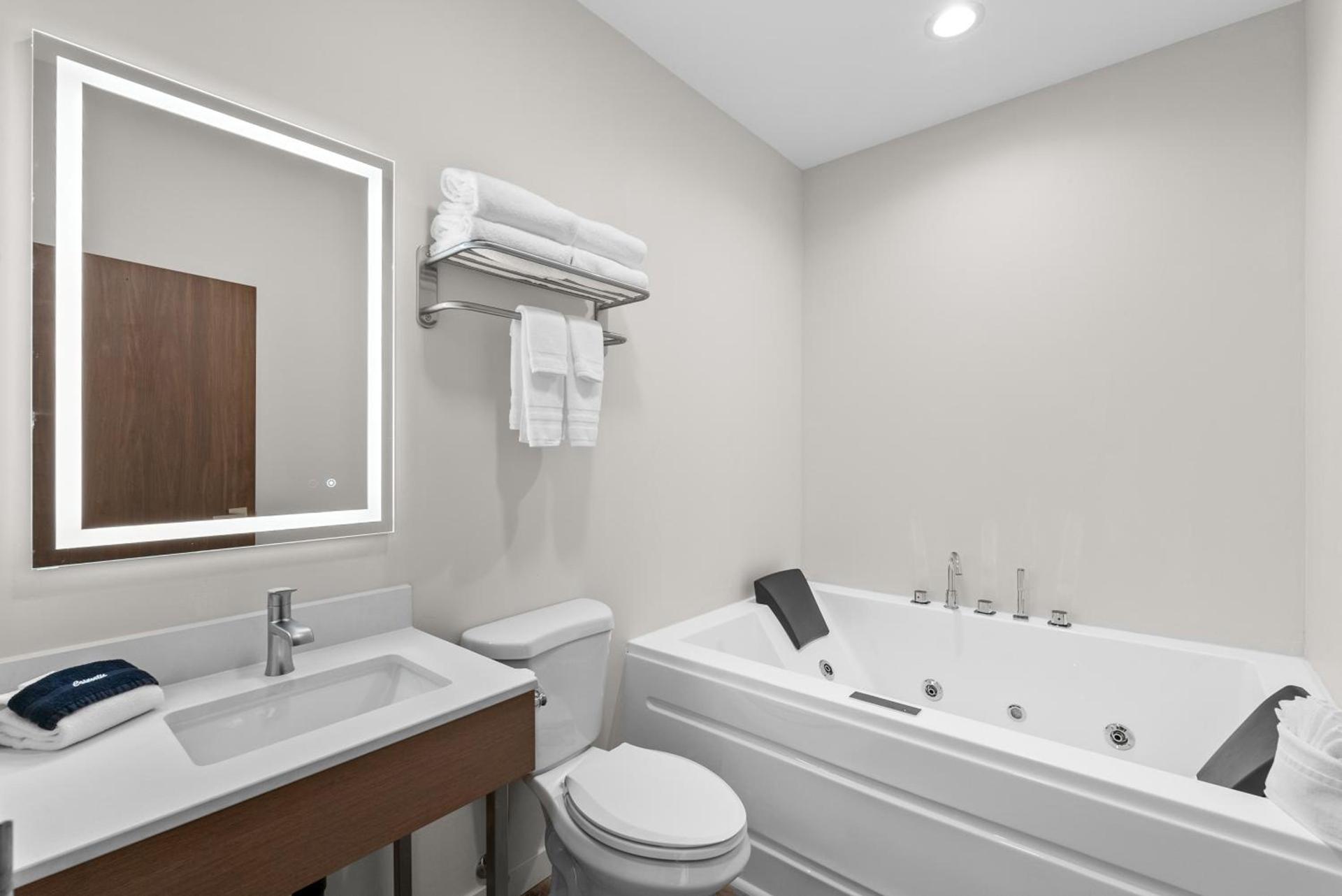 Sandpoint Hotel & Suites Downtown photo 63