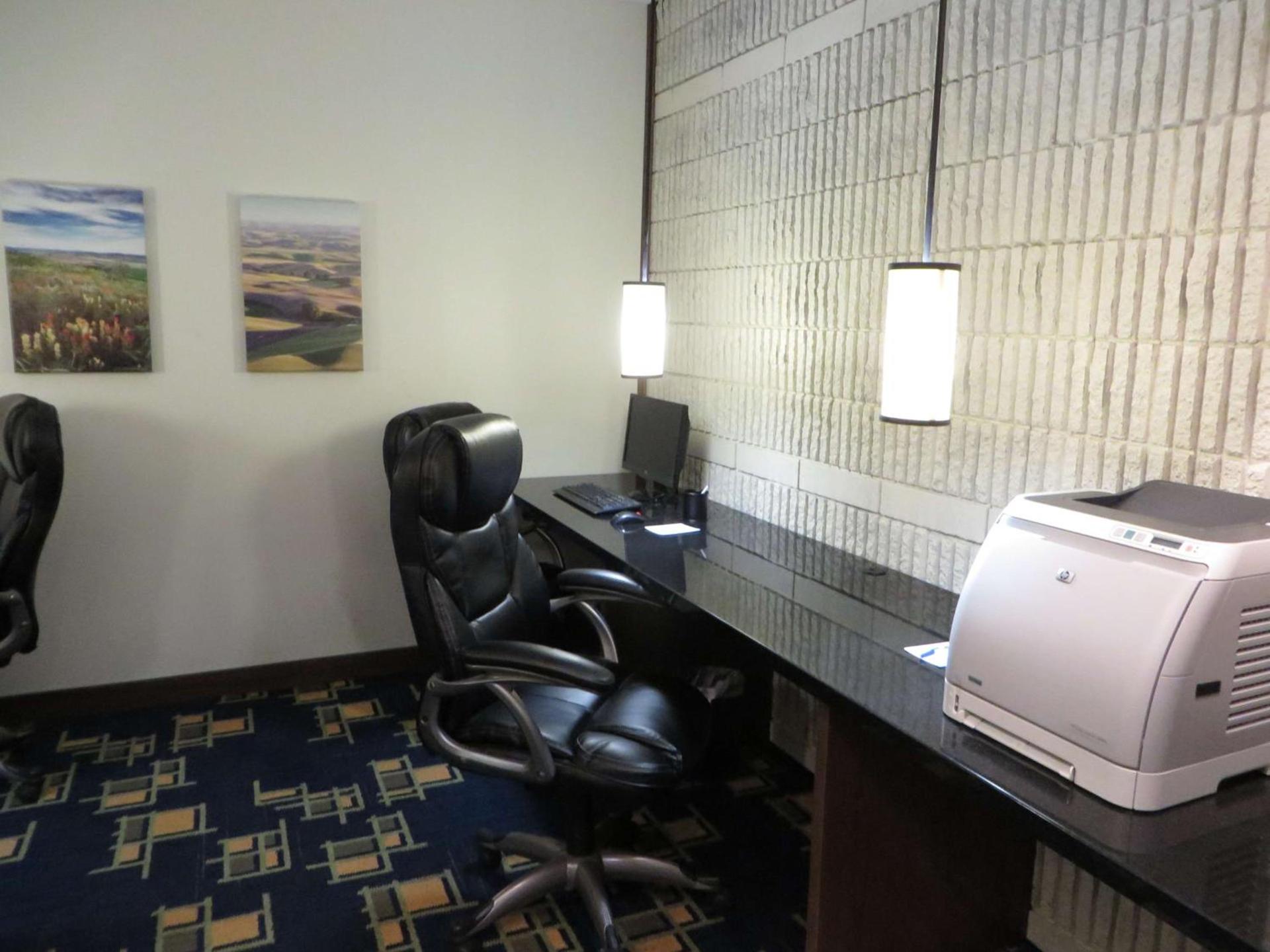 Best Western Plus University Inn photo 29