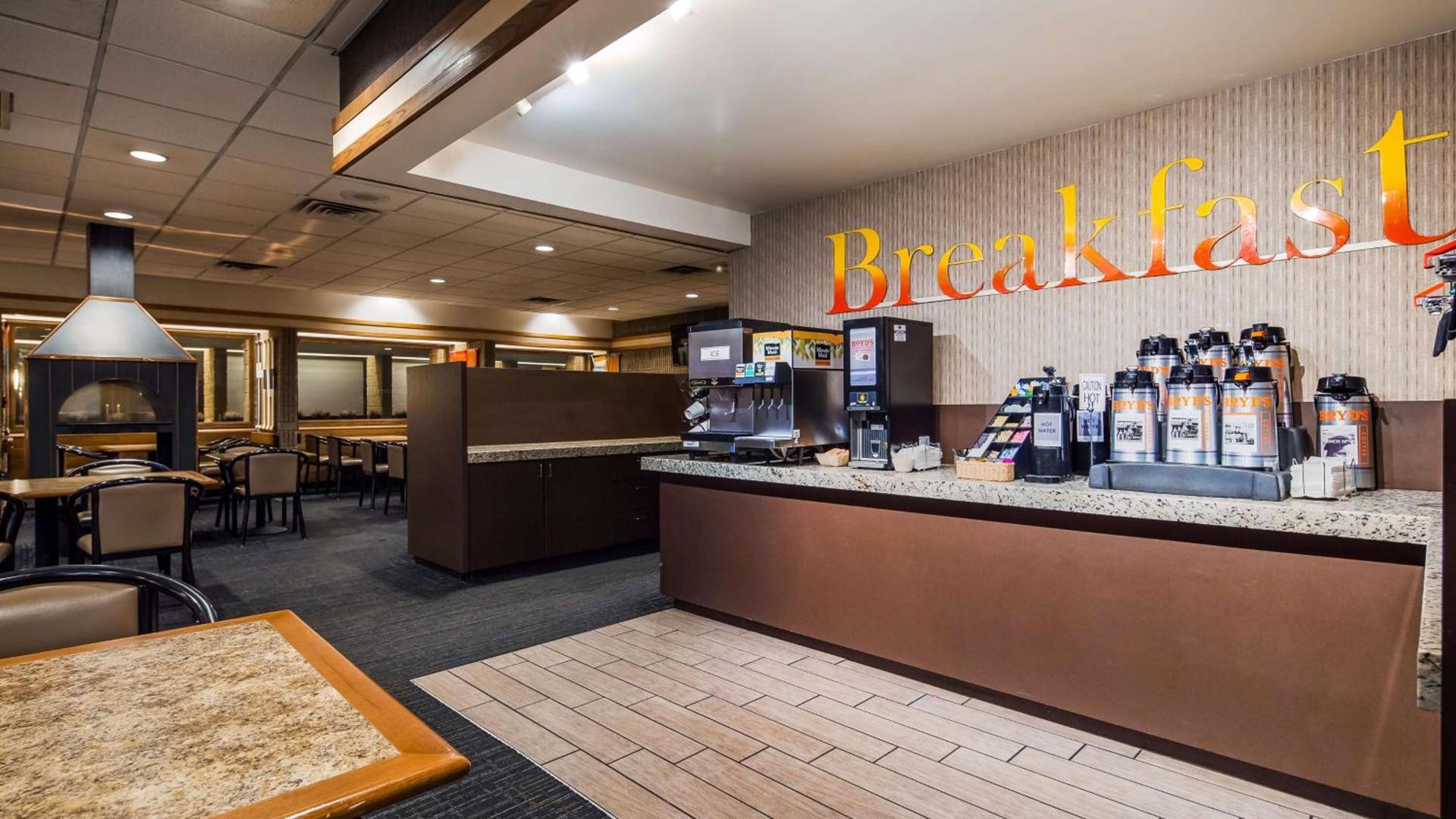 Best Western Plus University Inn photo 28
