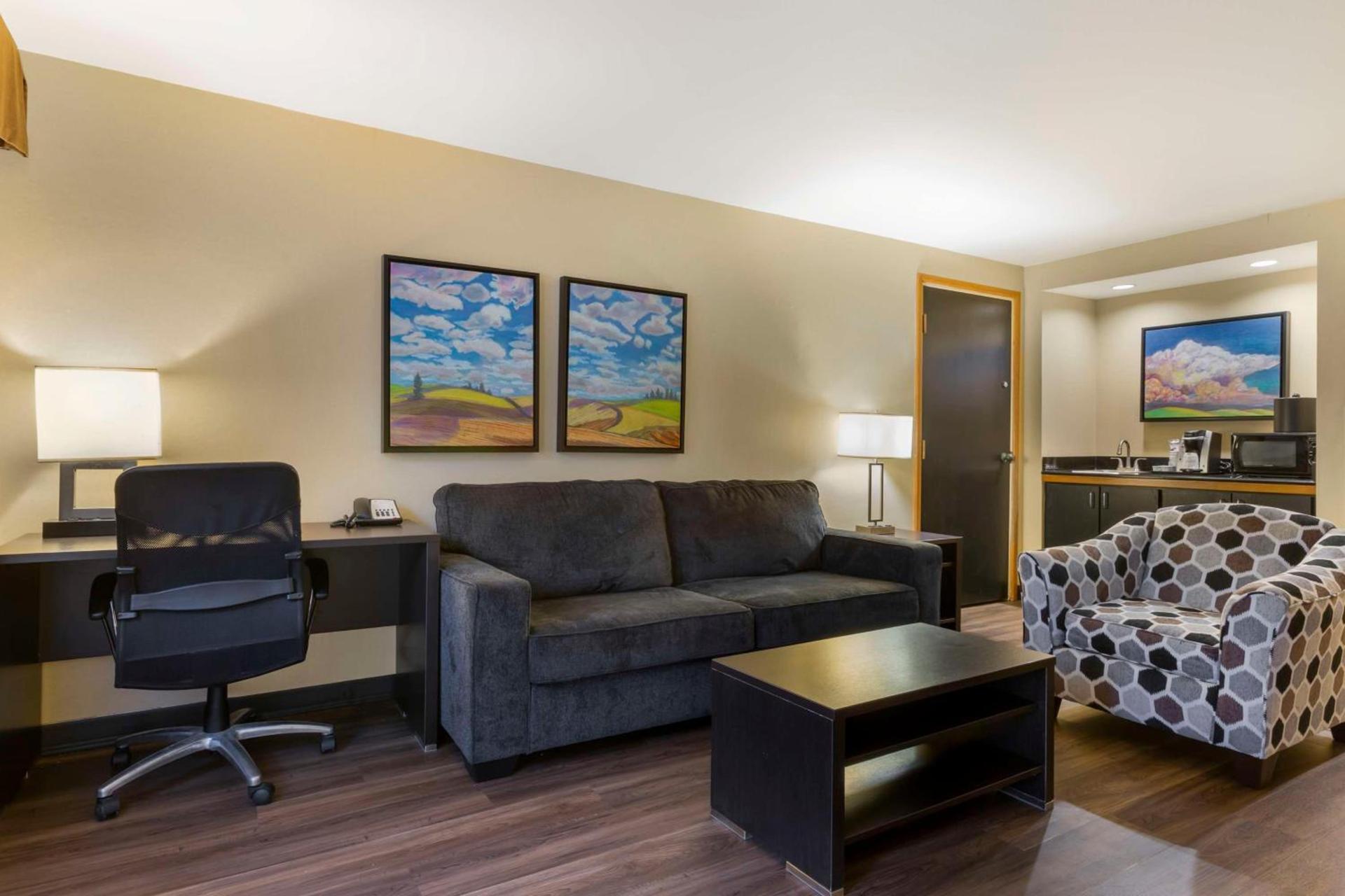 Best Western Plus University Inn photo 13