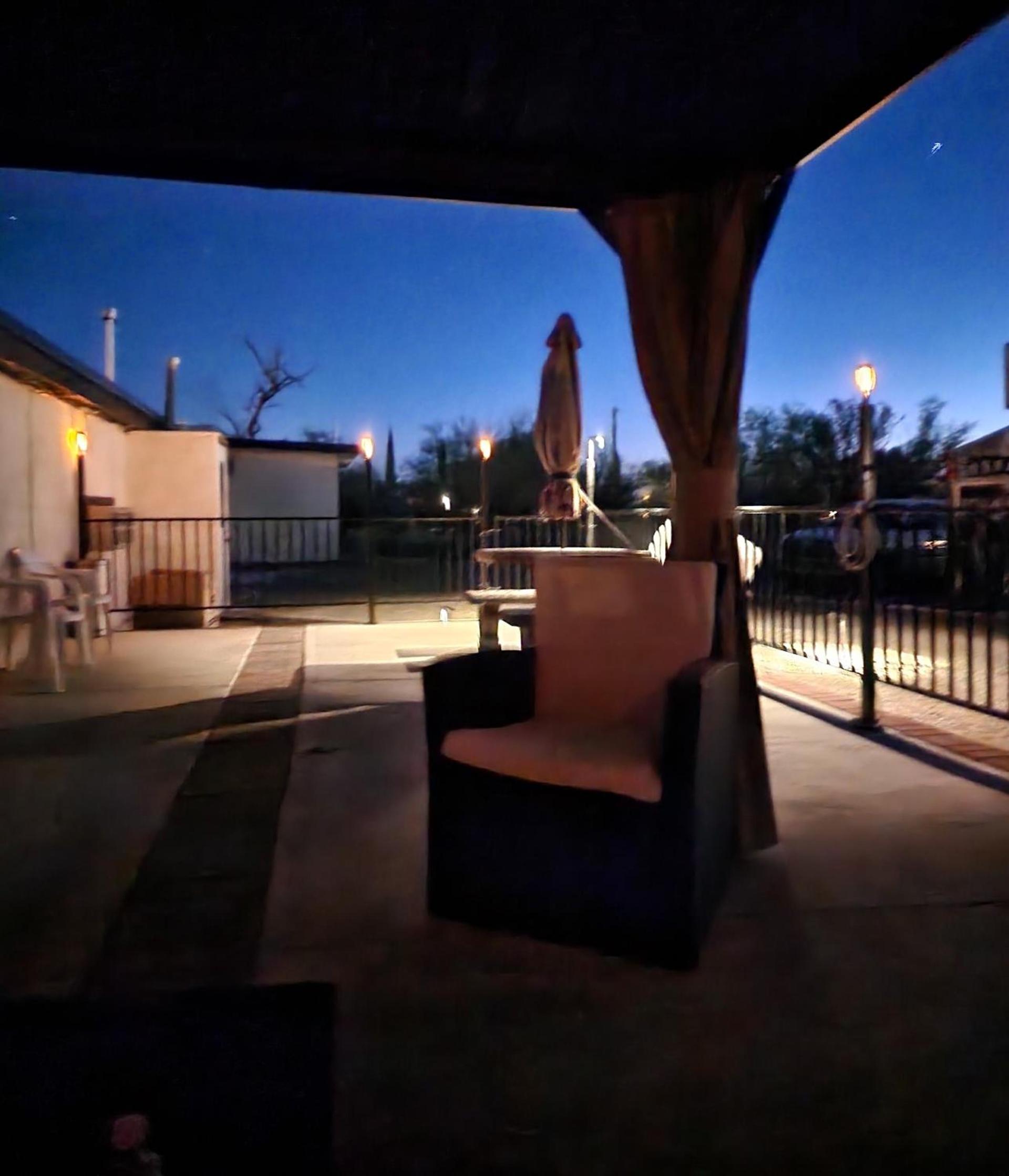 Rose's Motel photo 89