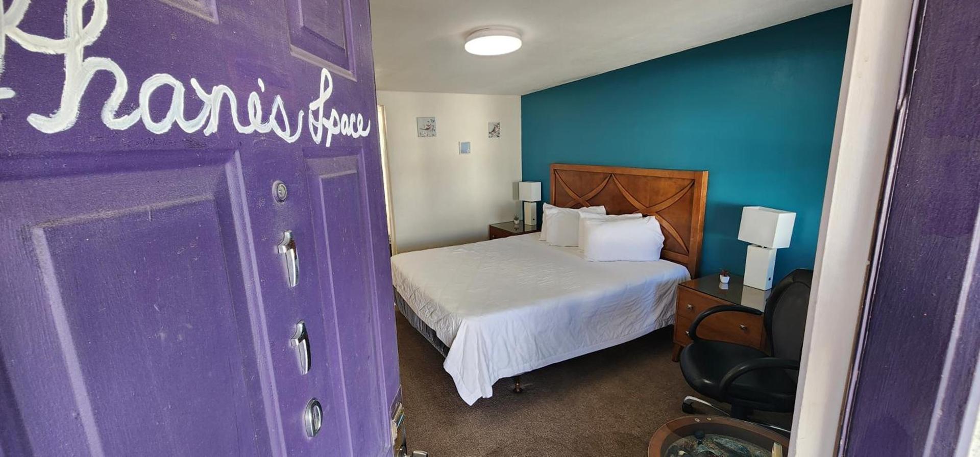 Rose's Motel photo 55