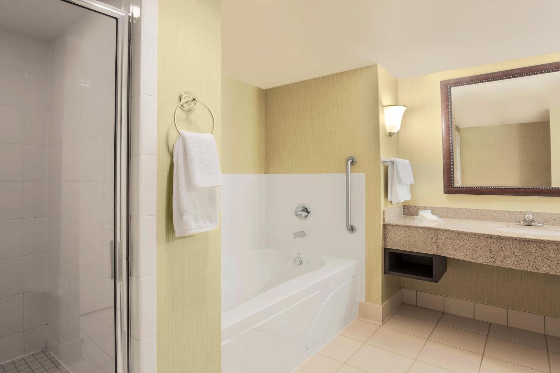 Hilton Garden Inn Chicago/Midway Airport photo 29