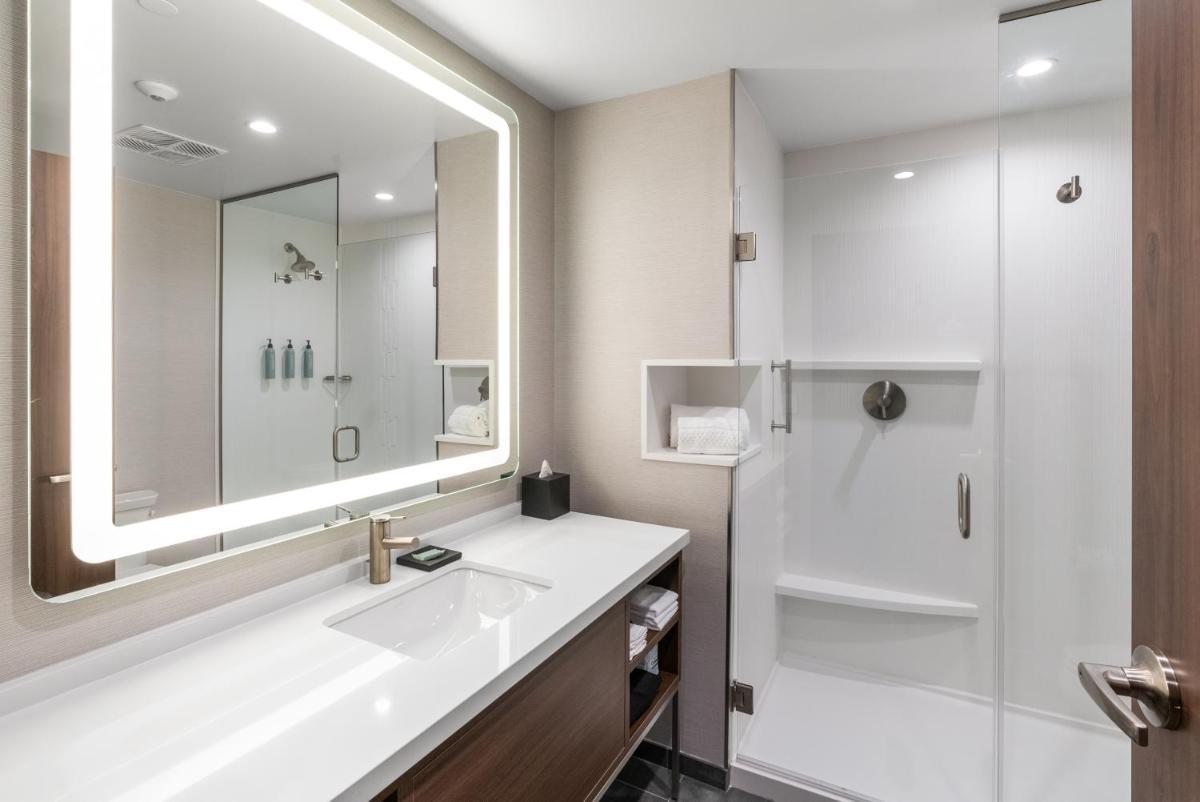 Courtyard by Marriott Bozeman photo 13