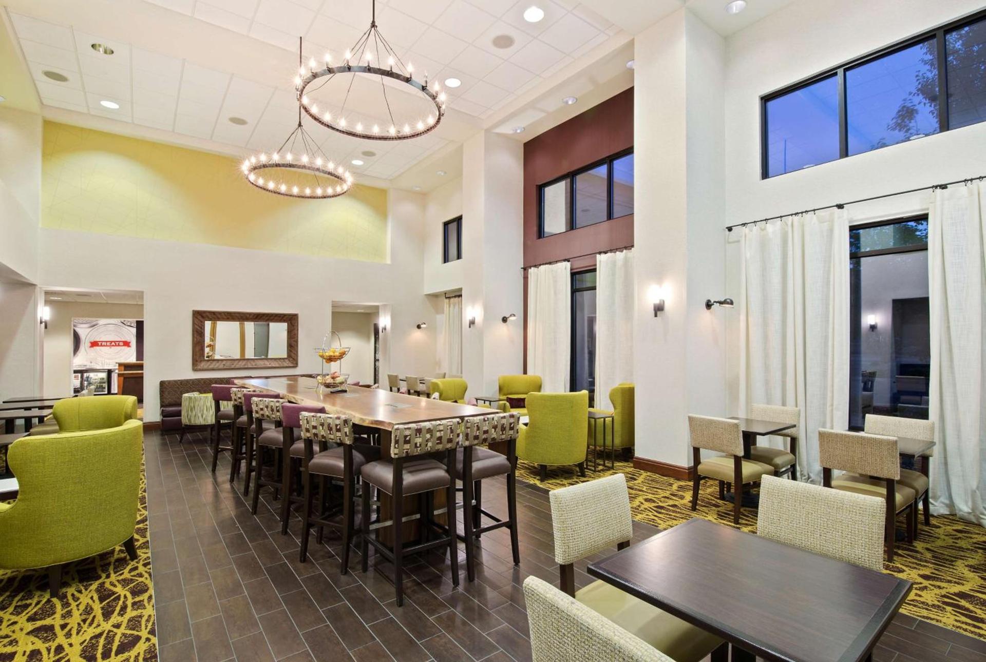 Hampton Inn & Suites by Hilton Walla Walla photo 9