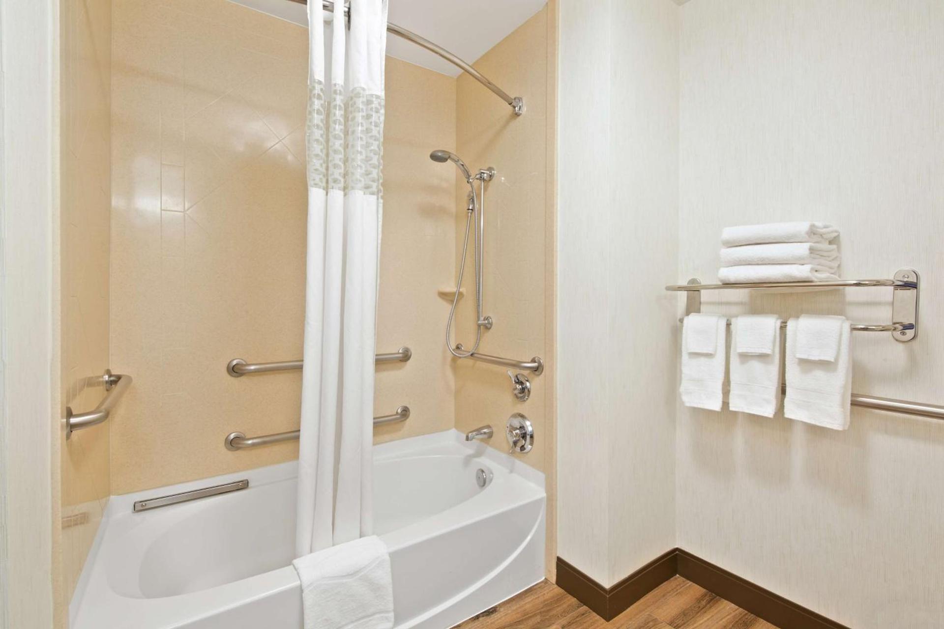 Hampton Inn & Suites by Hilton Walla Walla photo 23
