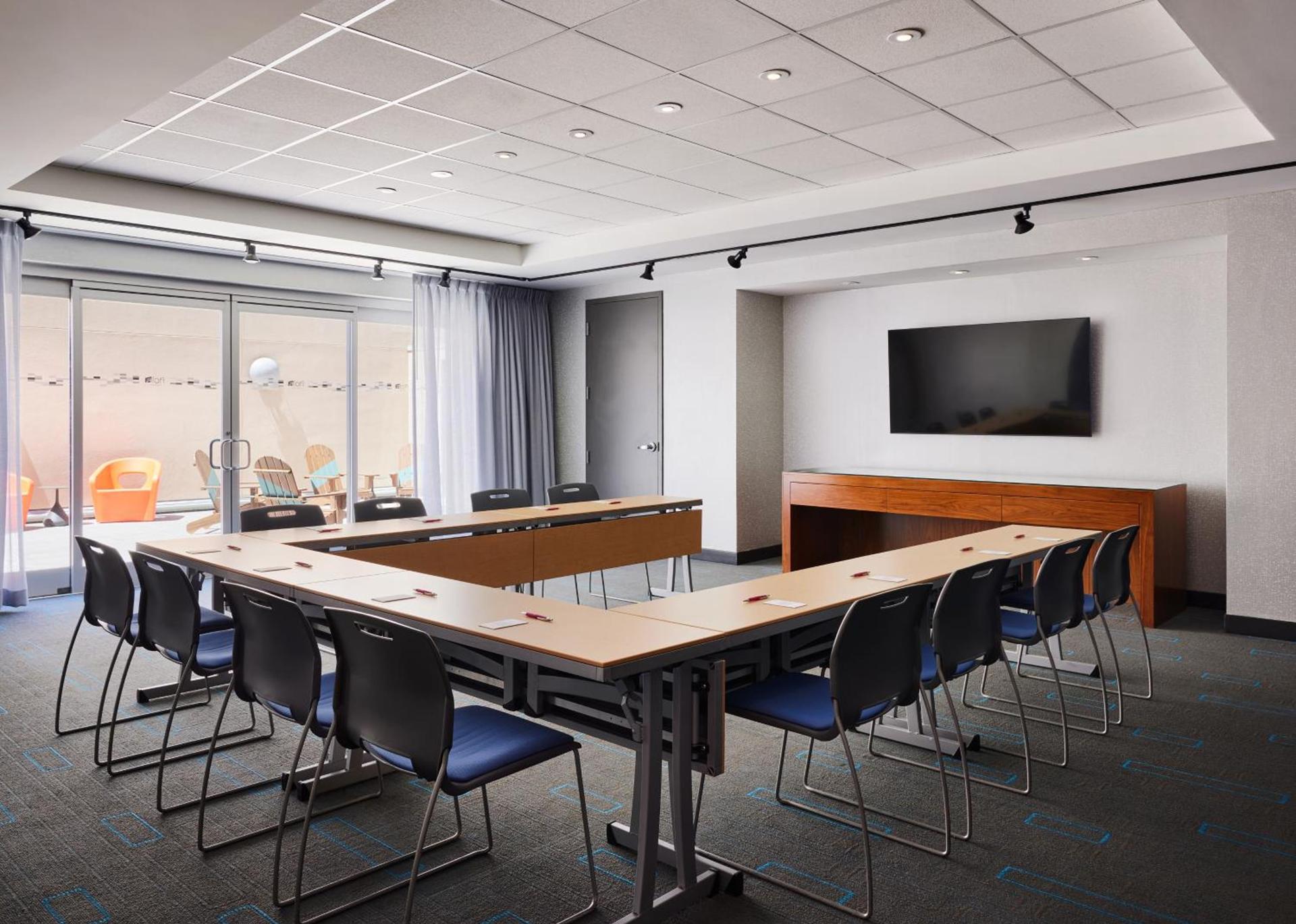 Aloft by Marriott Leawood-Overland Park photo 24