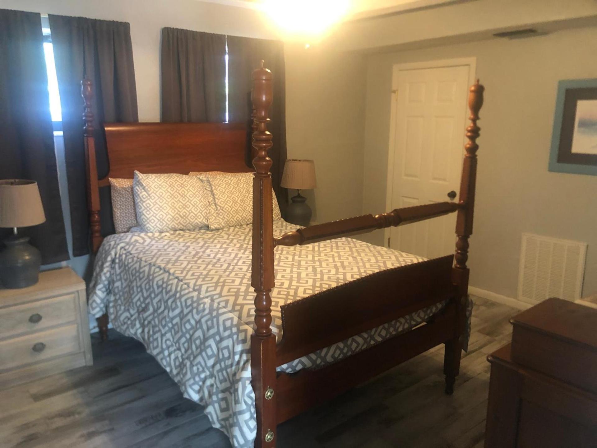 Surfside Suites photo 23