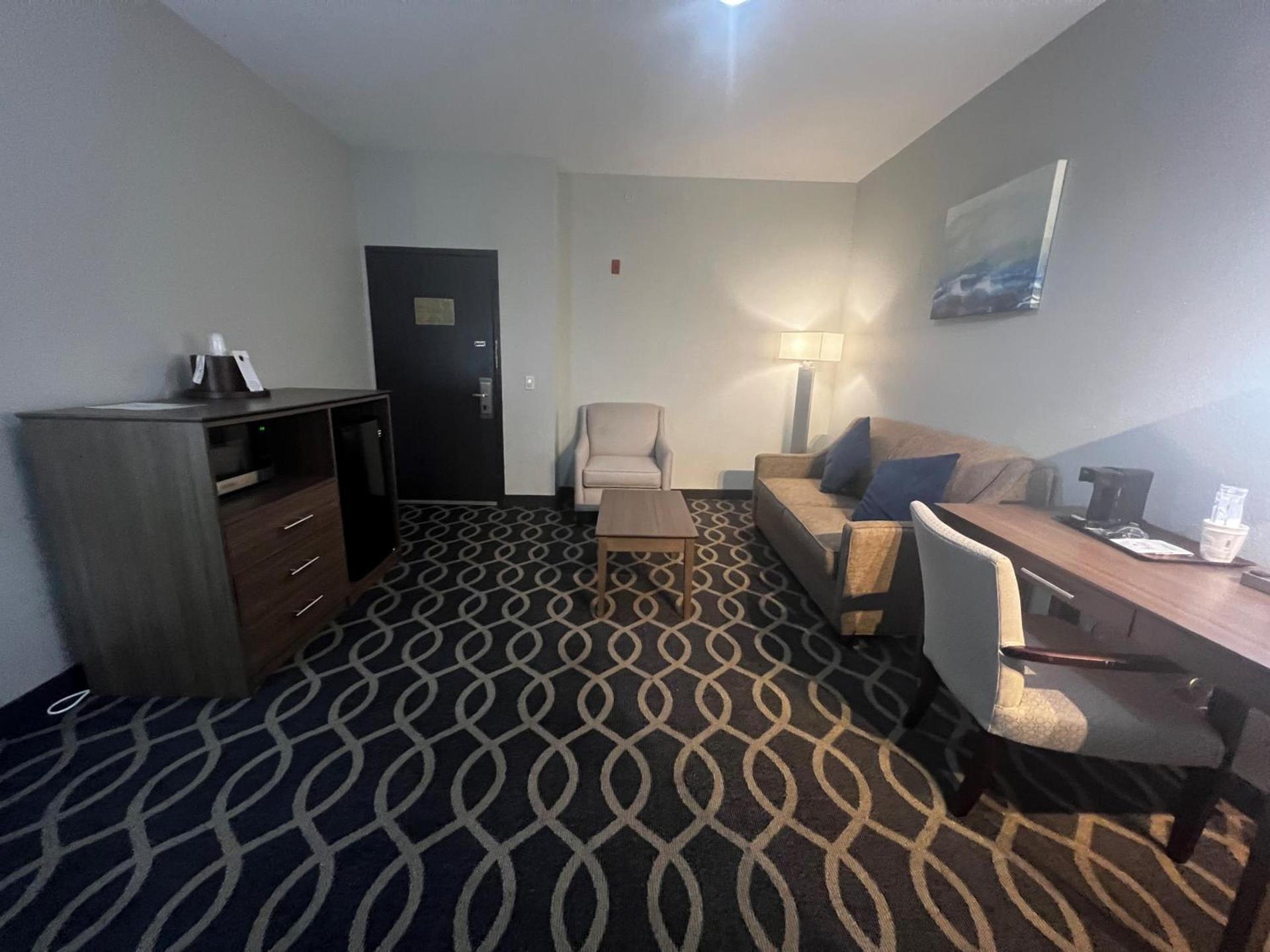 Wingate by Wyndham Humble/Houston Intercontinental Airport photo 93