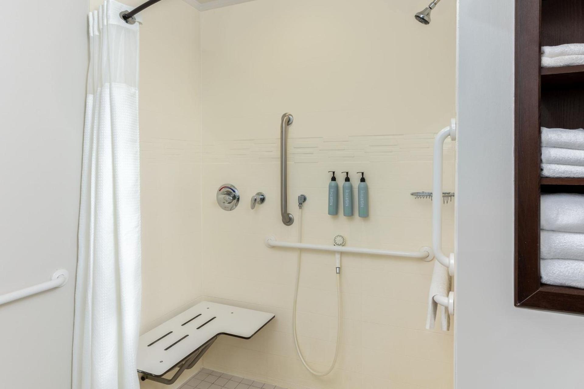Residence Inn by Marriott Corona Riverside photo 17