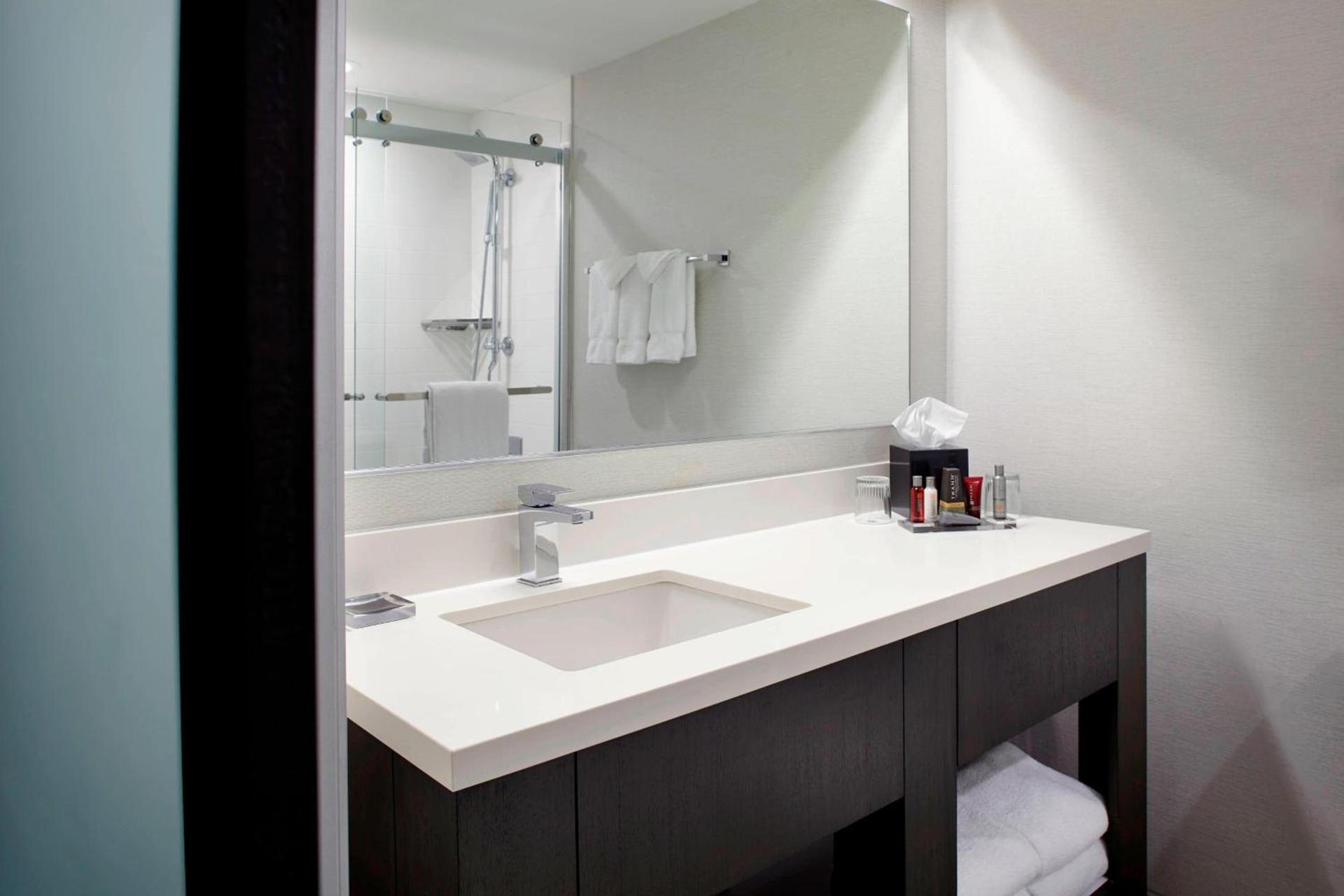 Marriott Hartford/Windsor Airport photo 13
