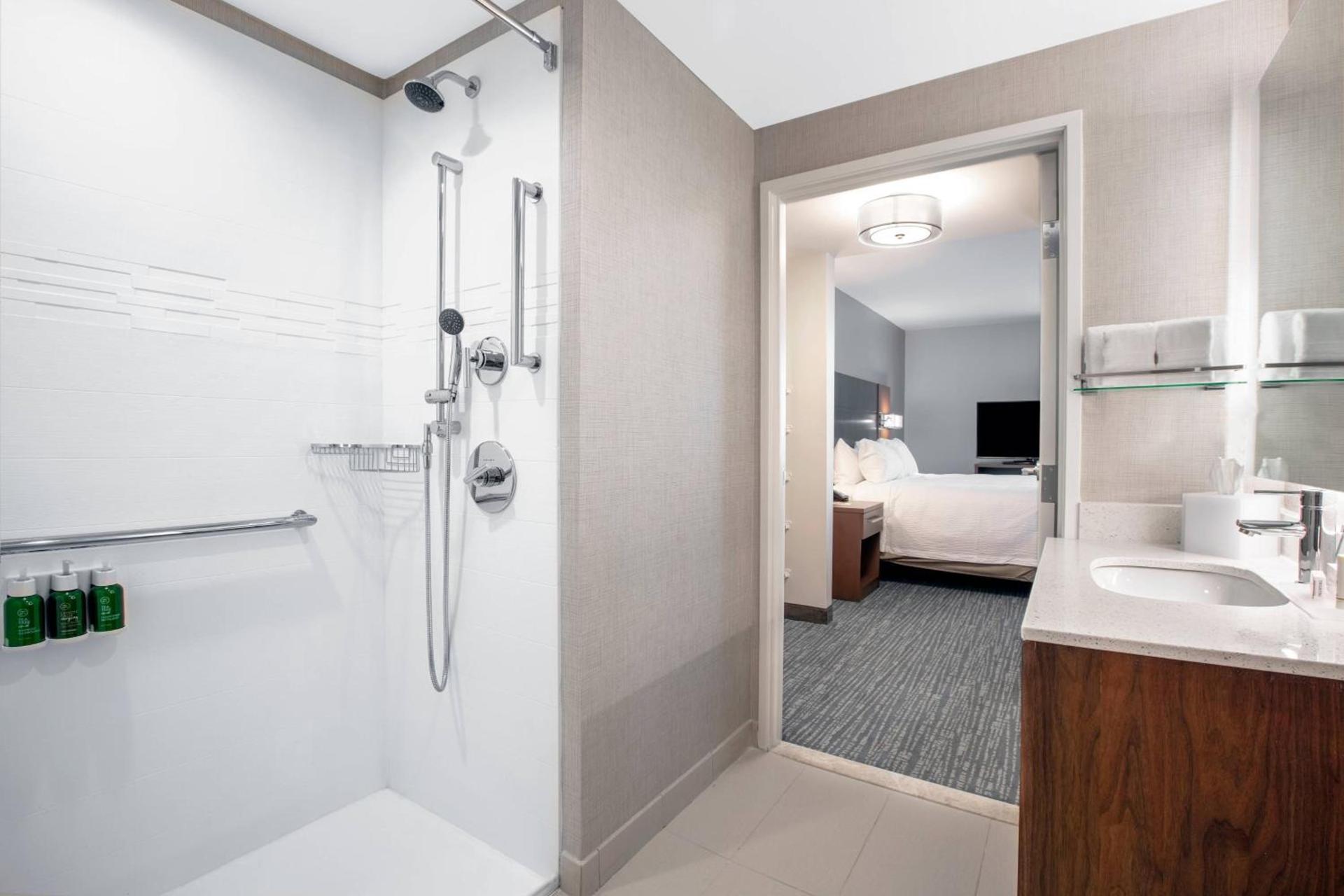 Residence Inn by Marriott Norwalk photo 50