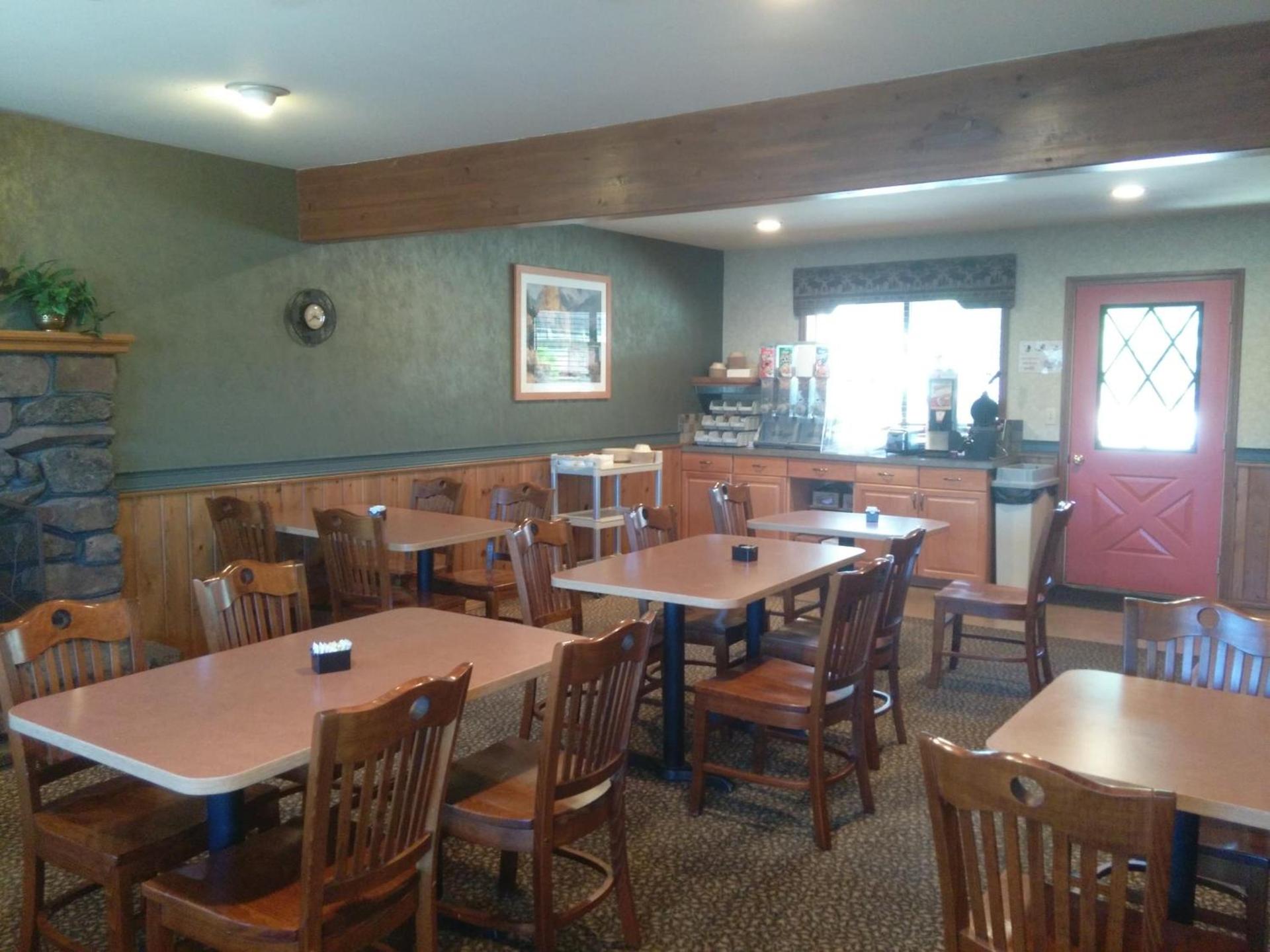 Stewart Lodge photo 13