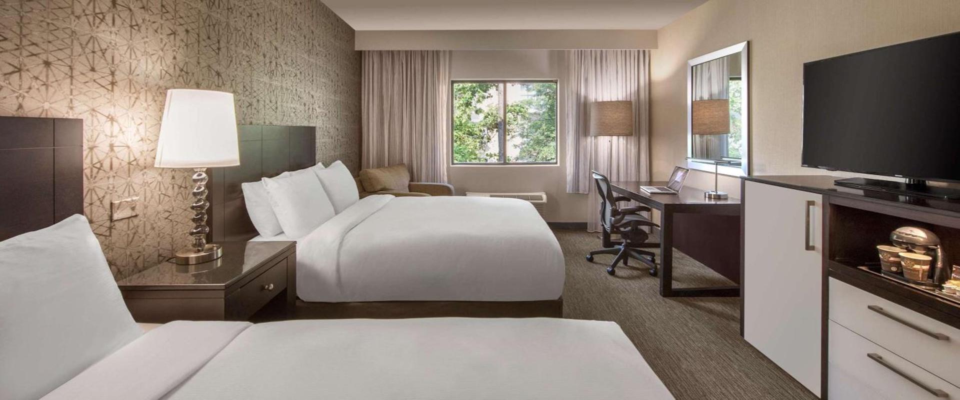 DoubleTree by Hilton Hotel Chicago Wood Dale - Elk Grove photo 33
