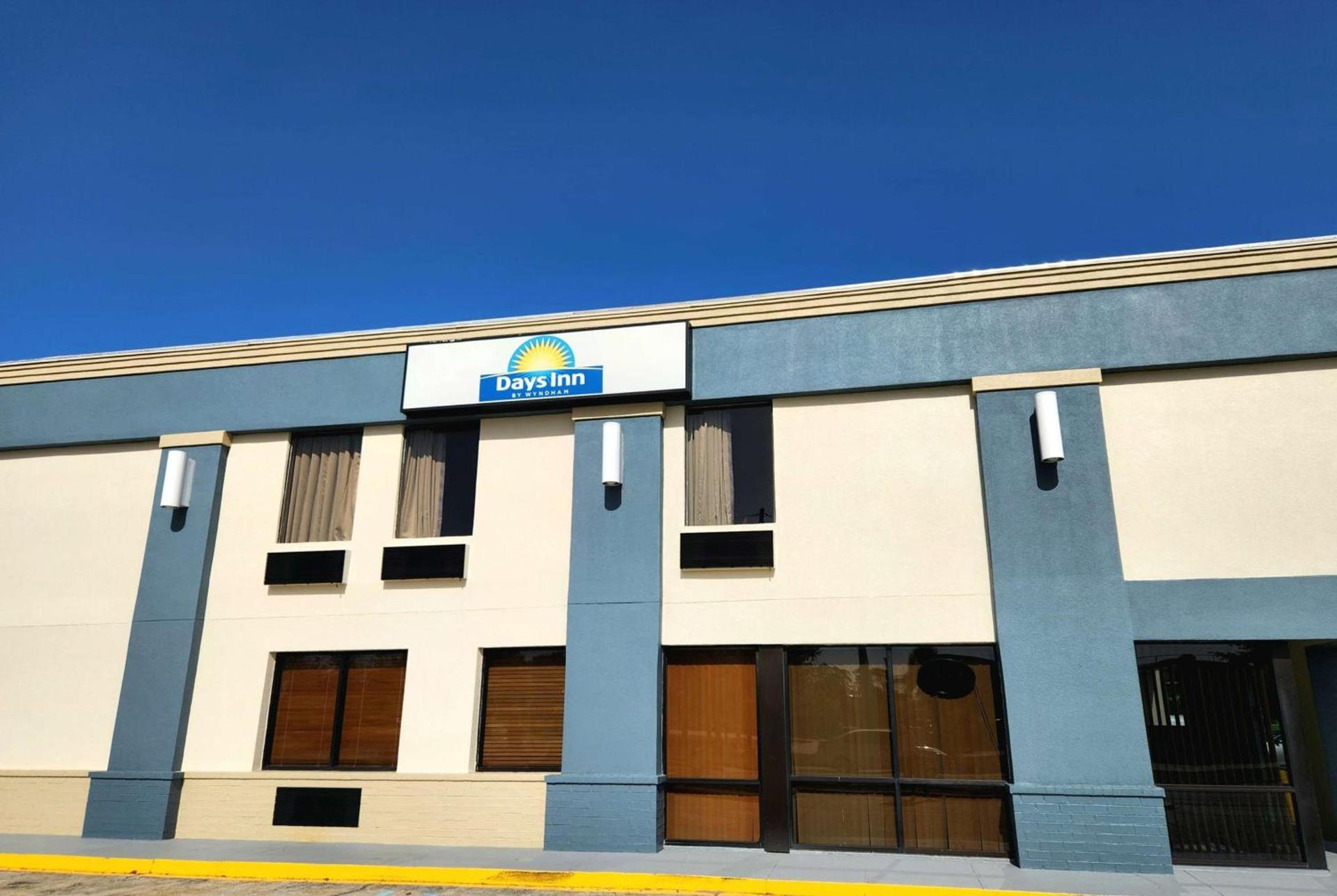 Days Inn by Wyndham Slidell — hotel in Slidell
