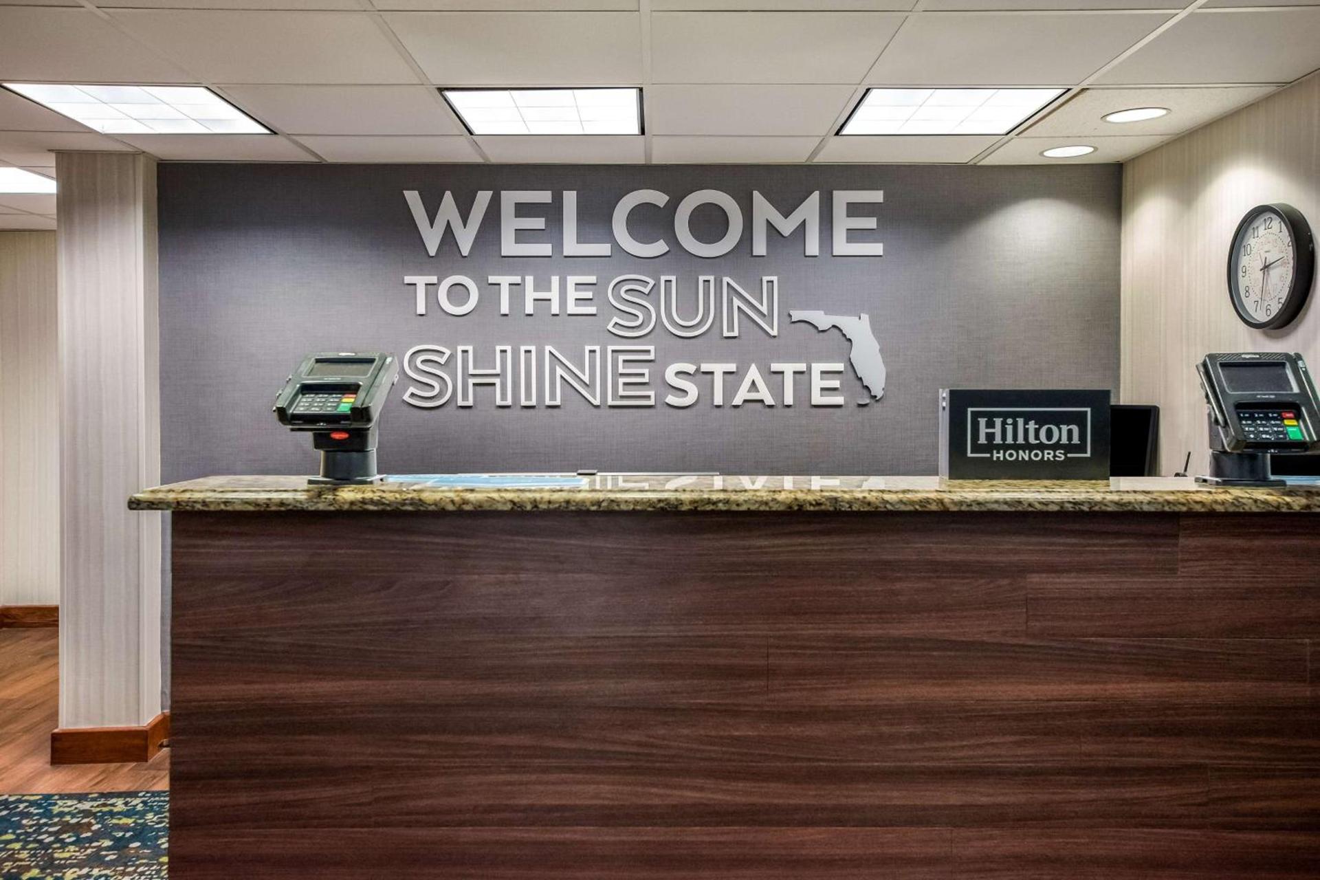 Hampton Inn Winter Haven photo 15