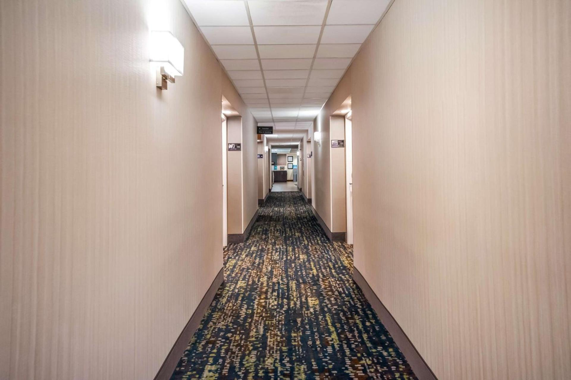 Hampton Inn Winter Haven photo 16