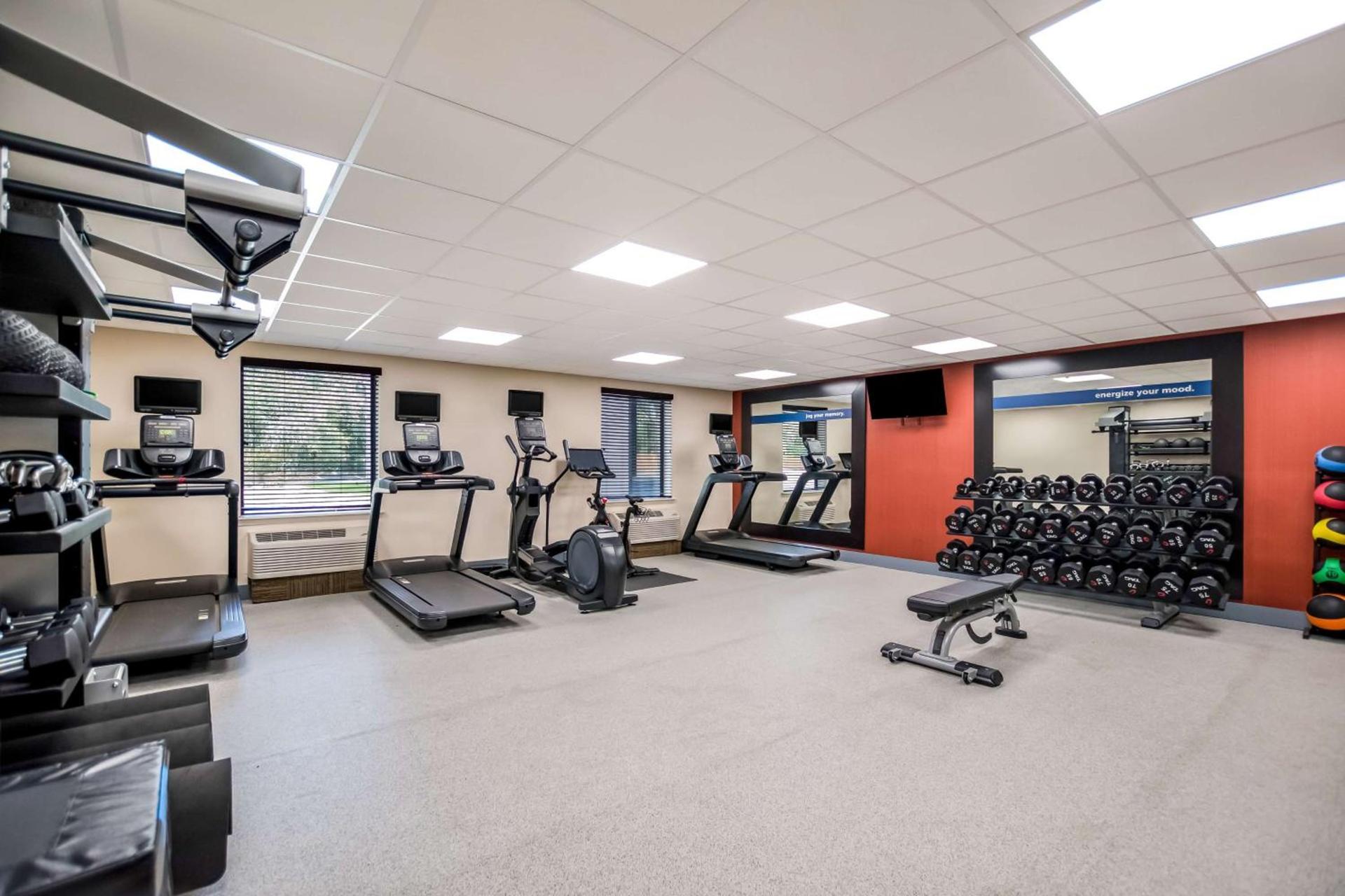 Hampton Inn Winter Haven photo 33