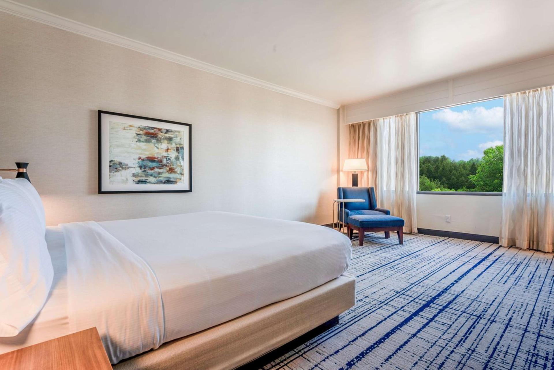 DoubleTree by Hilton South Charlotte Tyvola photo 21