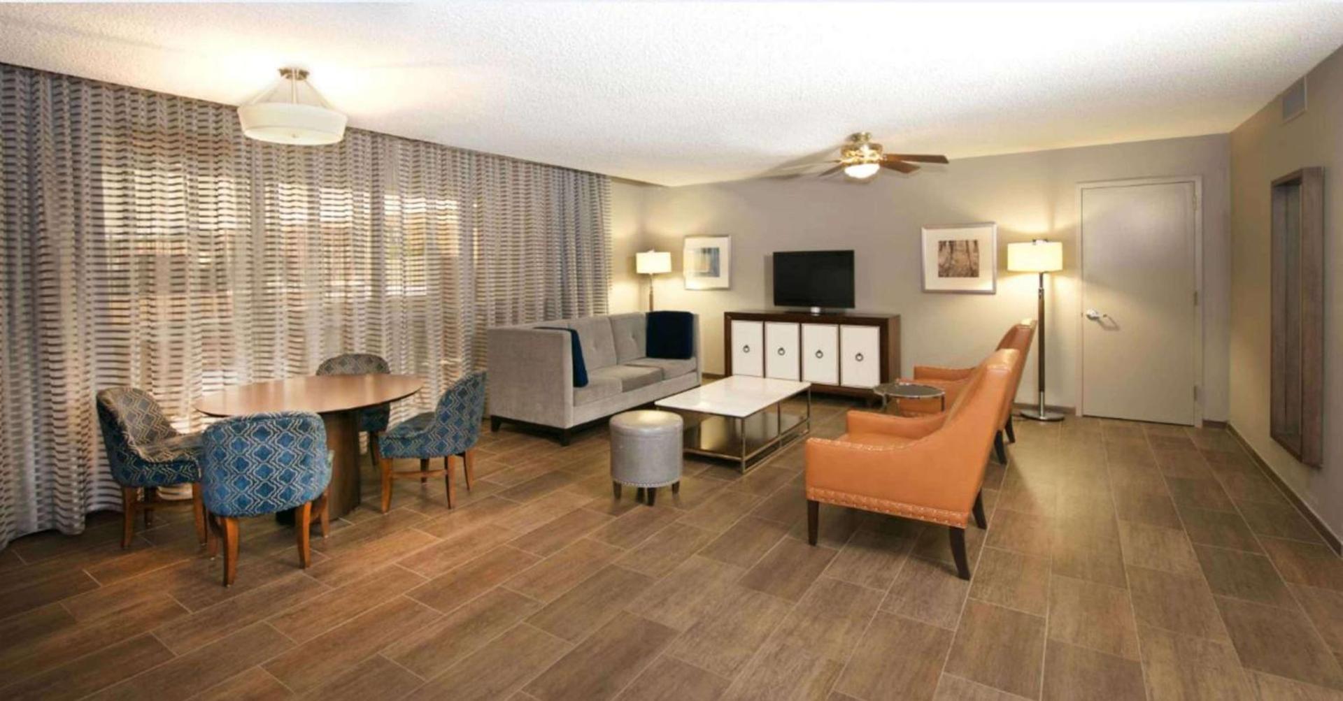 DoubleTree by Hilton Bloomington Minneapolis South photo 21