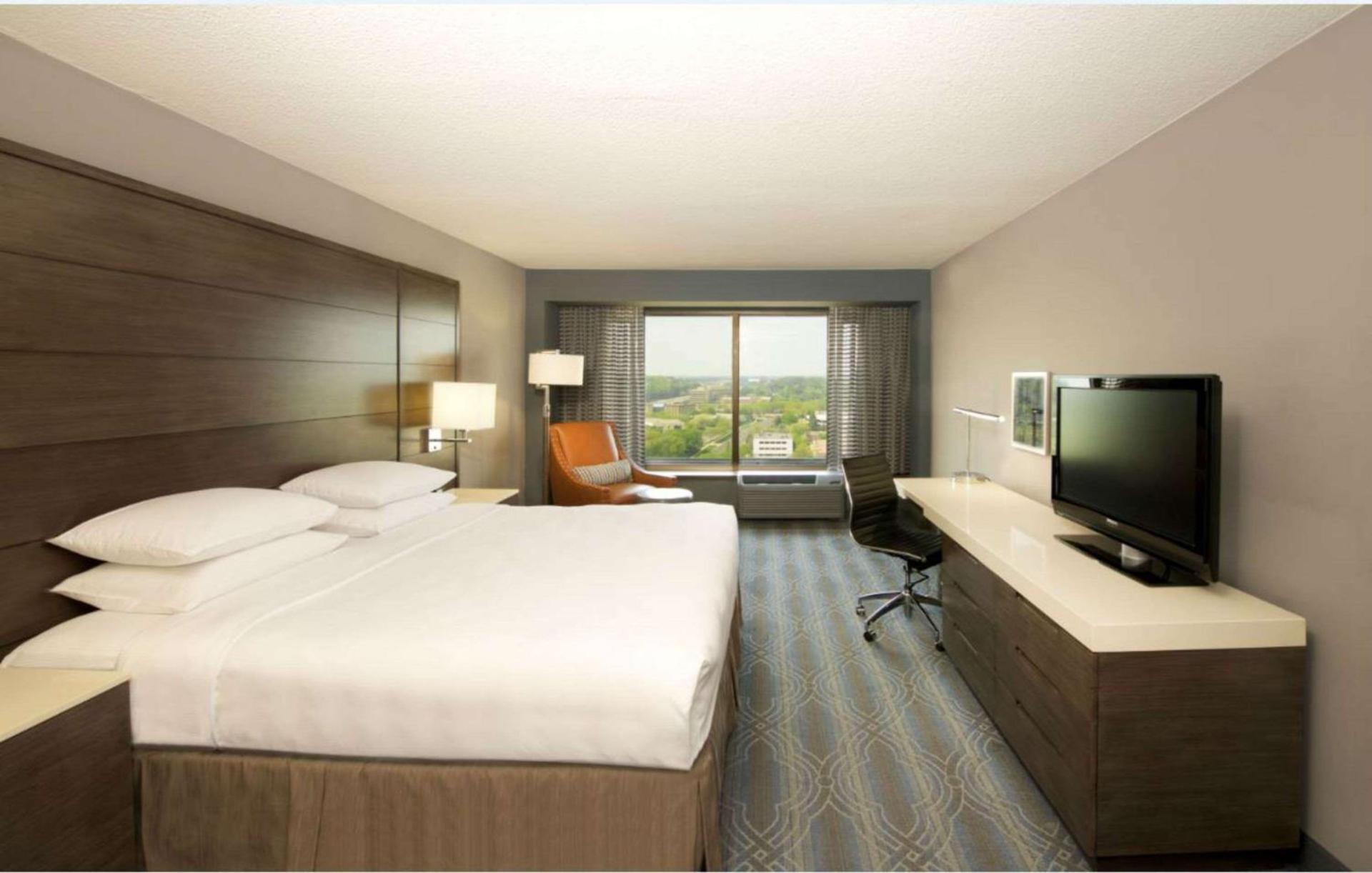 DoubleTree by Hilton Bloomington Minneapolis South photo 23