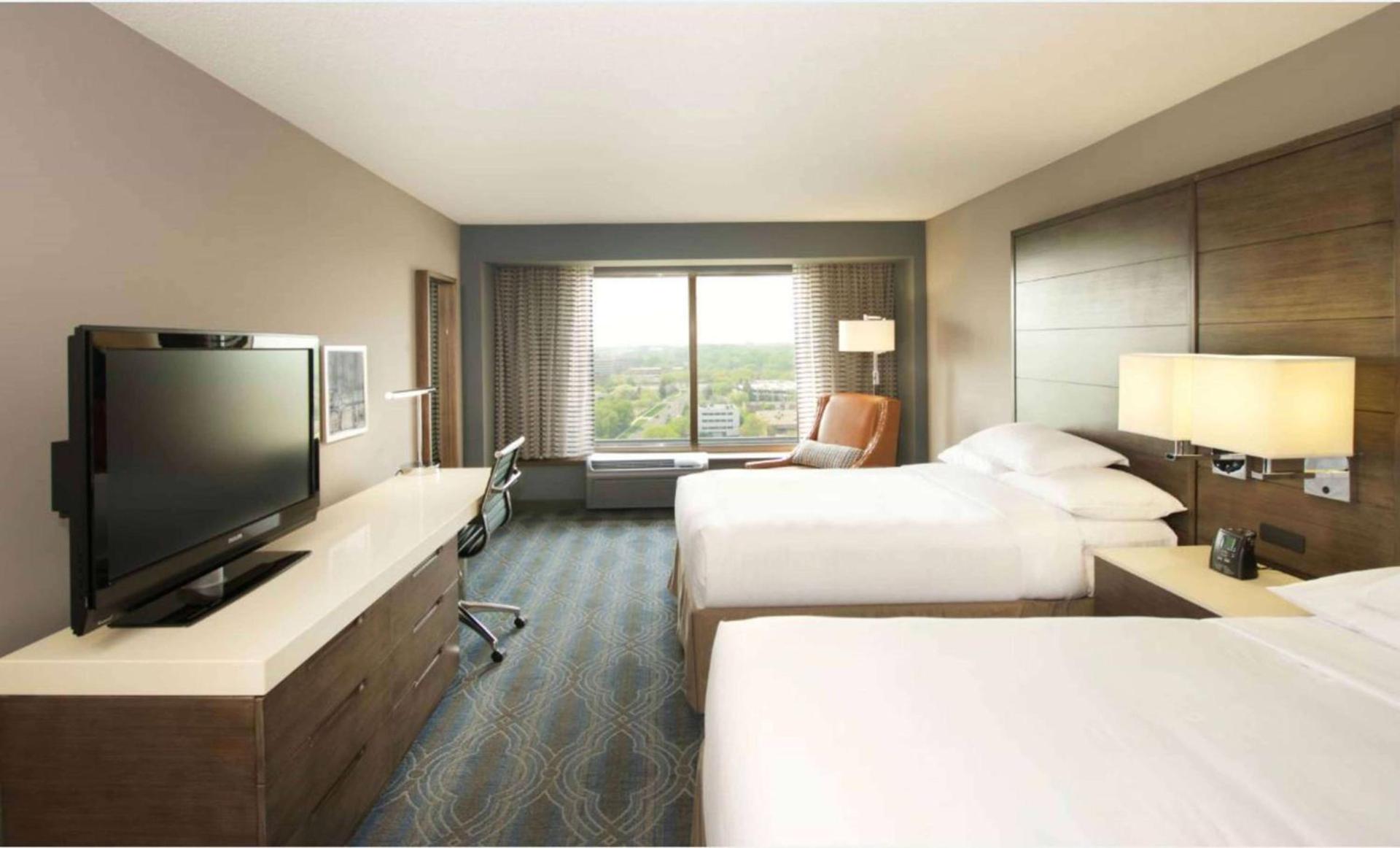 DoubleTree by Hilton Bloomington Minneapolis South photo 28